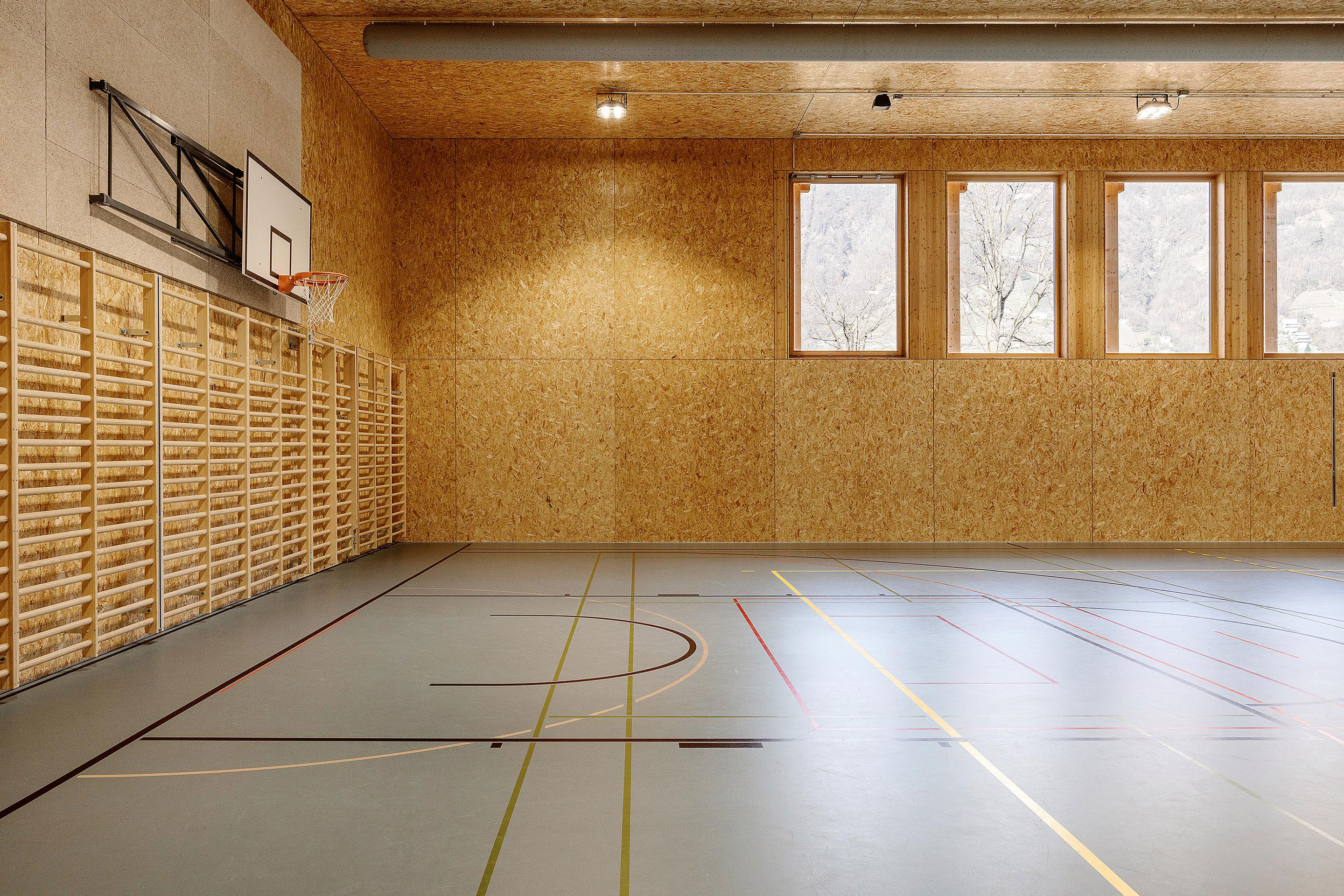 Scuola-media-Gordola-Scuola-Cantonale-Commercio-Bellinzona-G.jpg