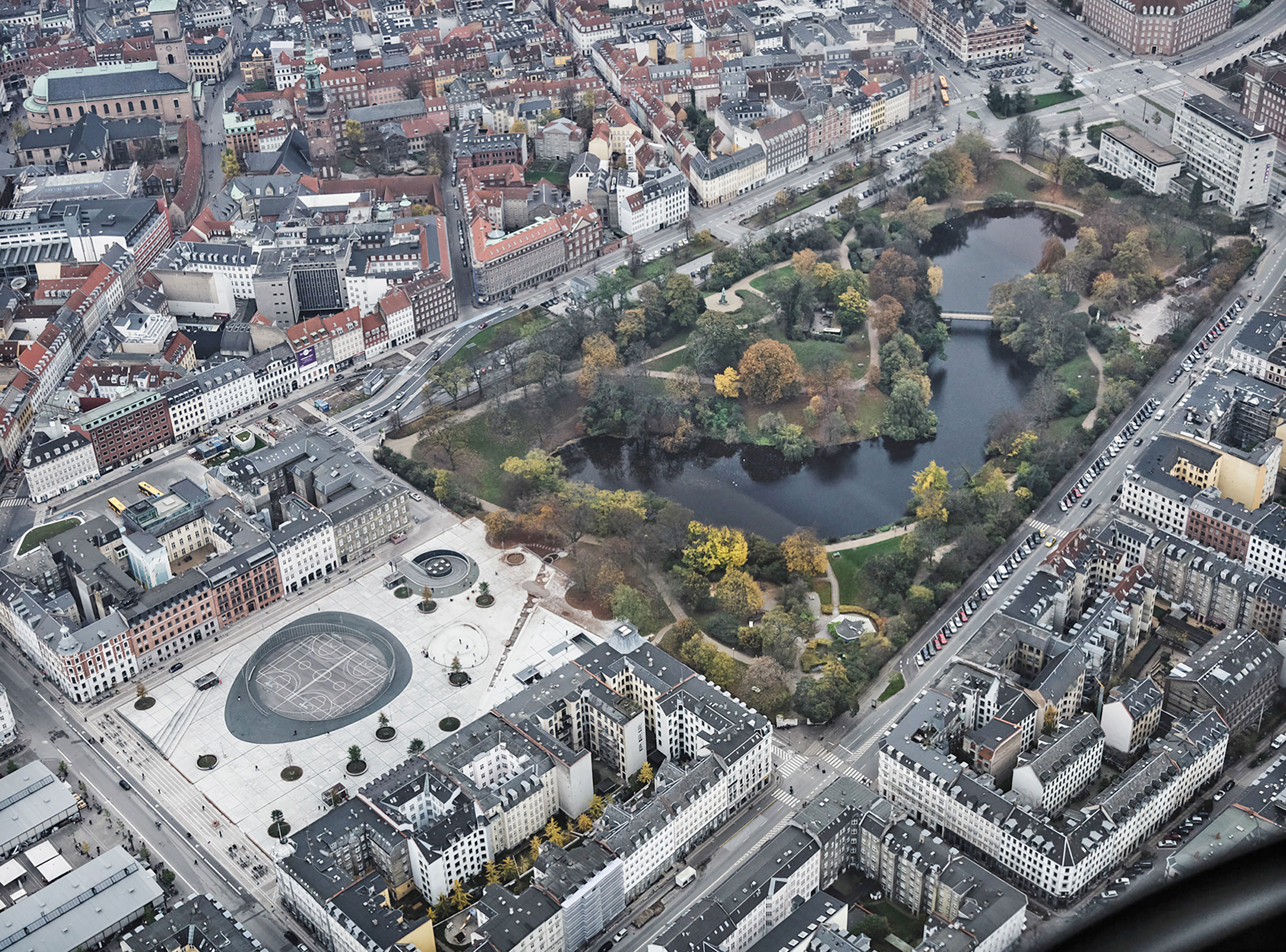 Cobe + Sweco Architects, Israel Plads Square, Copenaghen, Danimarca, 2014.