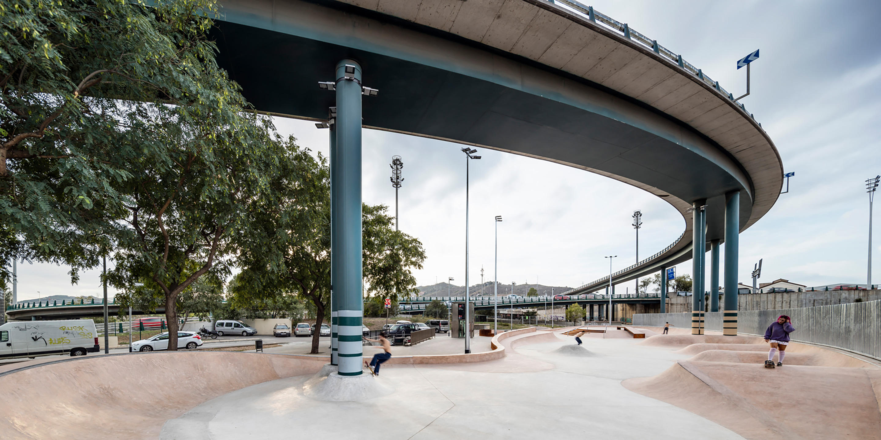 SCOB Architecture &amp; Landscape, Baró de Viver Sports Urban Park, Barcellona, Spagna, 2016.