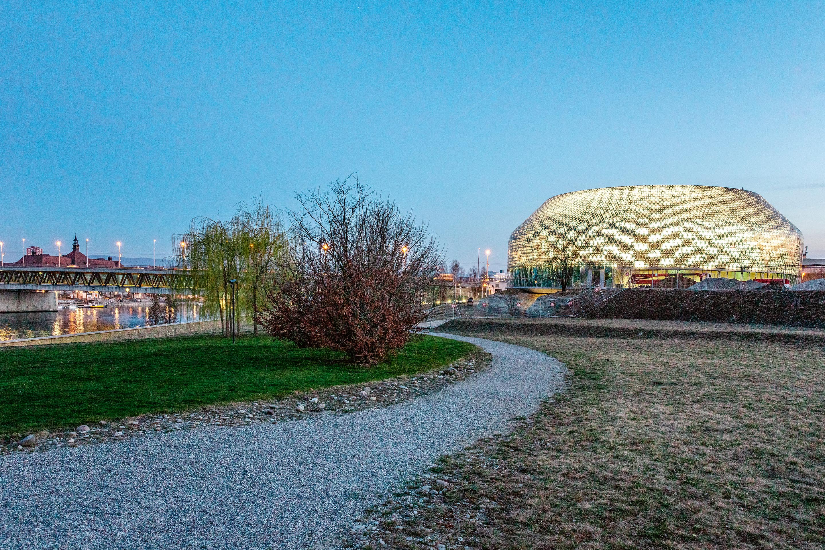 Fassaden-Novartis-Pavillon-Basel.jpg