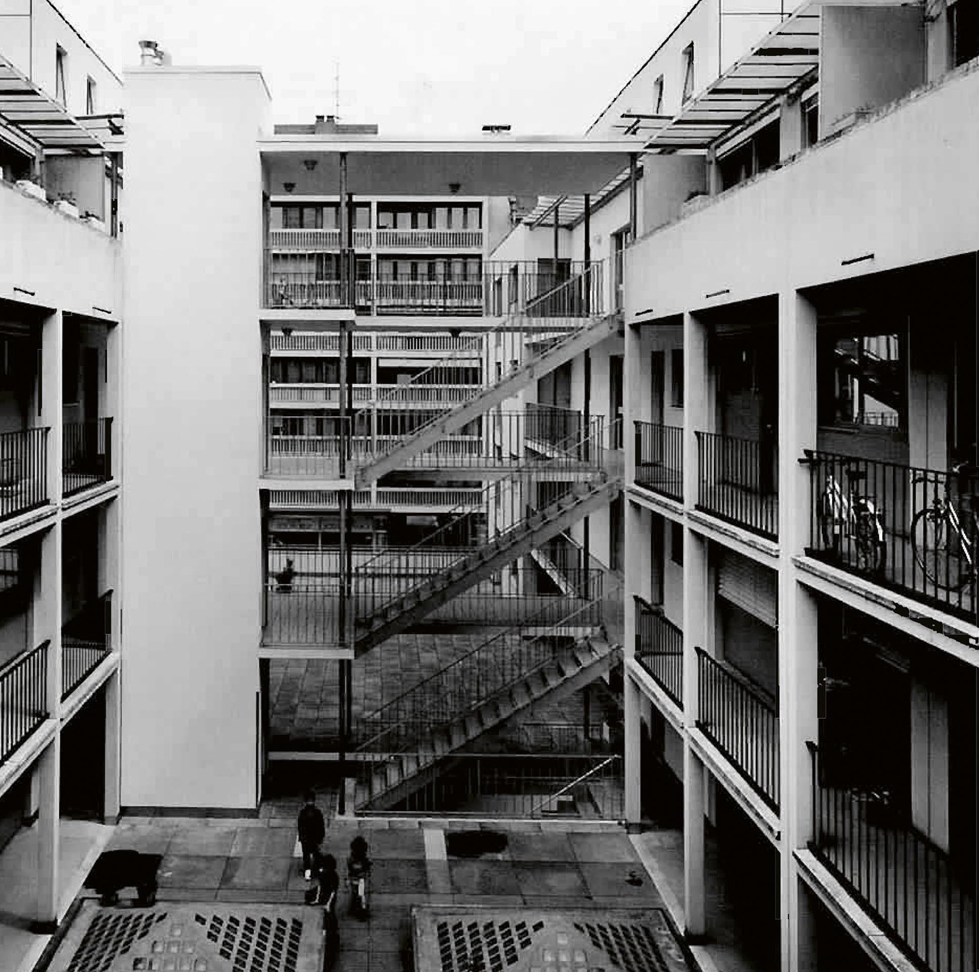 avventura-passarella-ginevra-ecole-paquis-centre.jpg