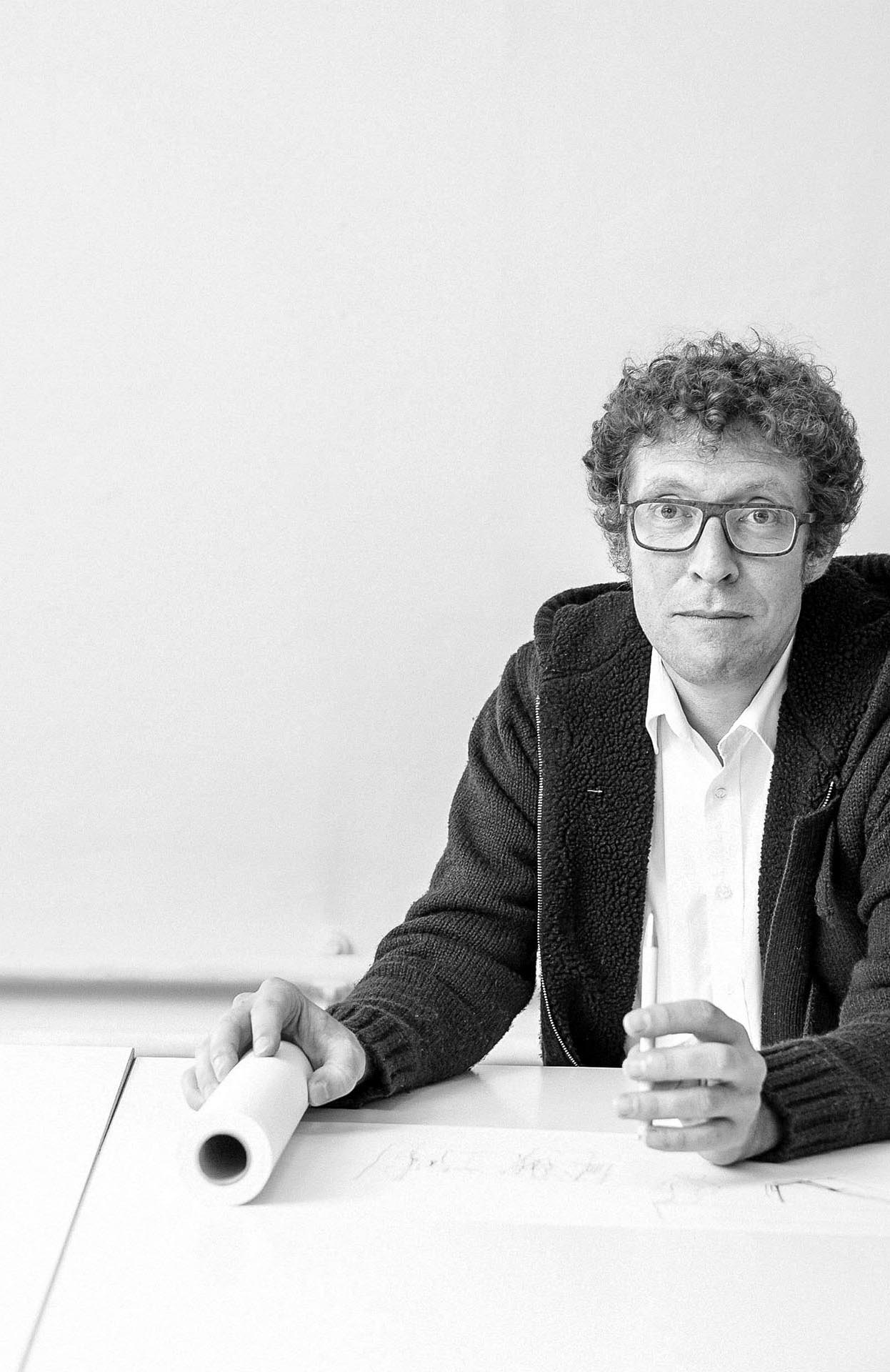 Claude Marbach, dipl. Arch. HTL/SIA Membro del Consiglio di direzione :mlzd.