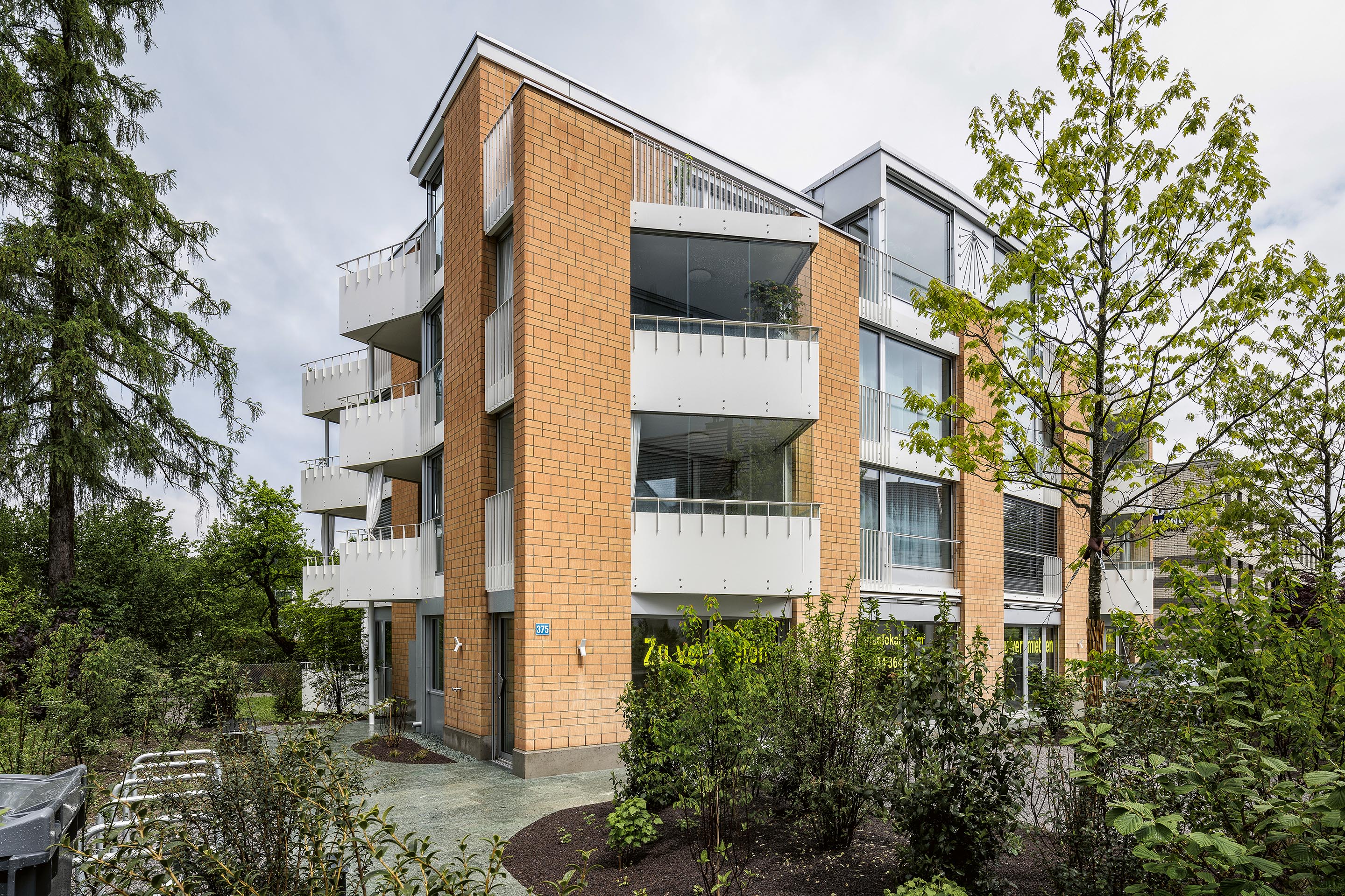 fassaden-ersatzneubau-mfh-tannzapfen-zuerich.jpg