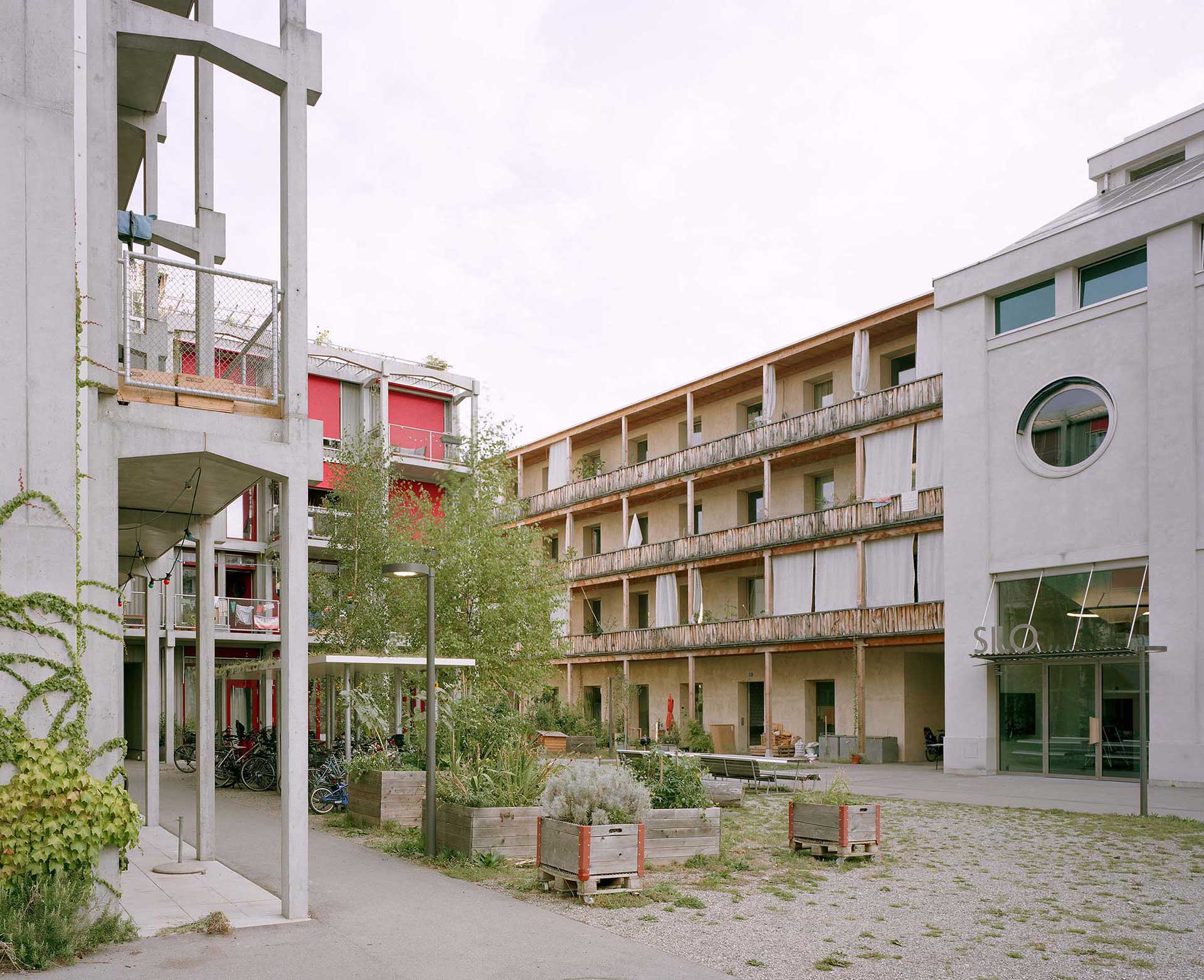 case-atelier-artisti-basilea-C.jpg