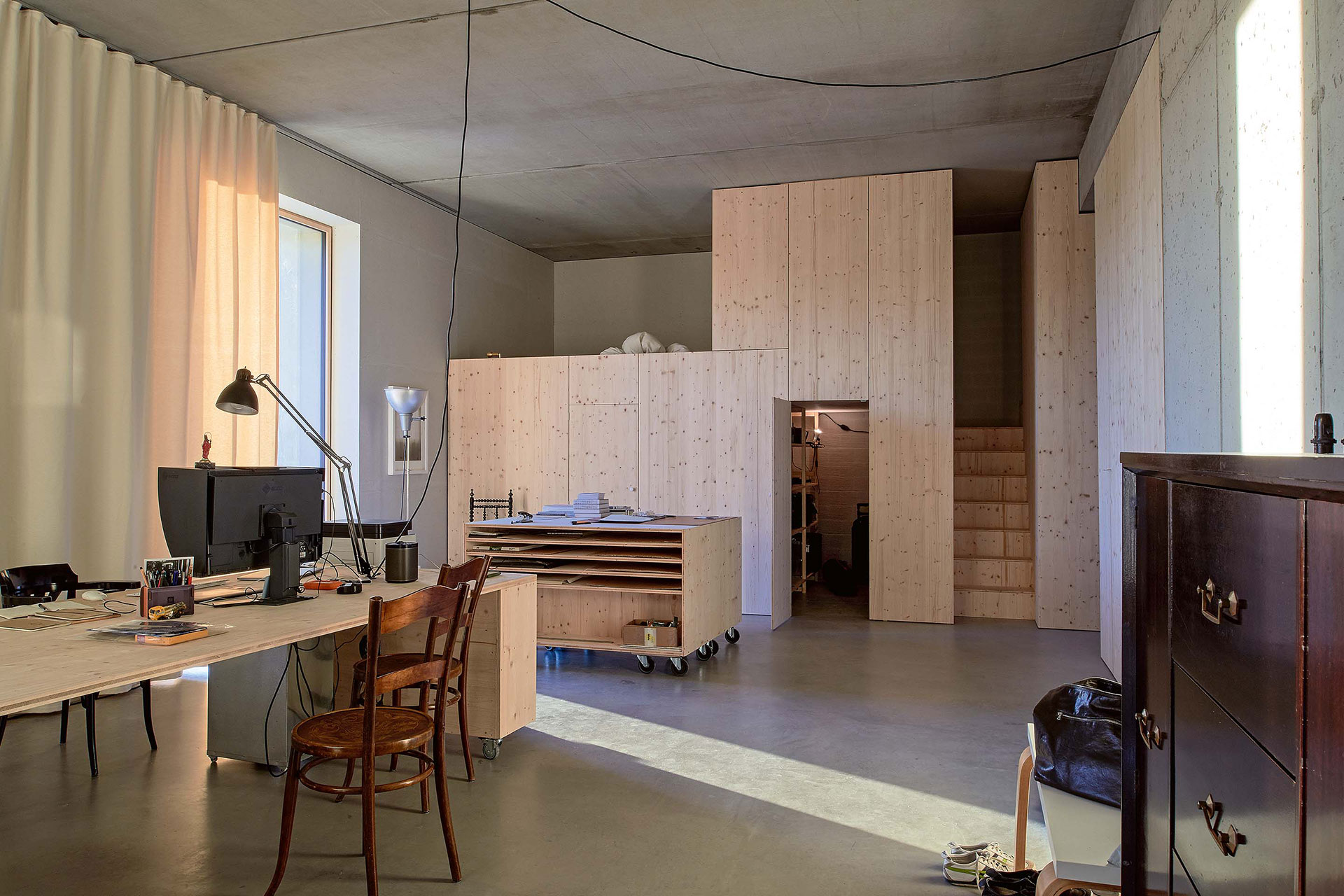 case-atelier-artisti-basilea-H.jpg
