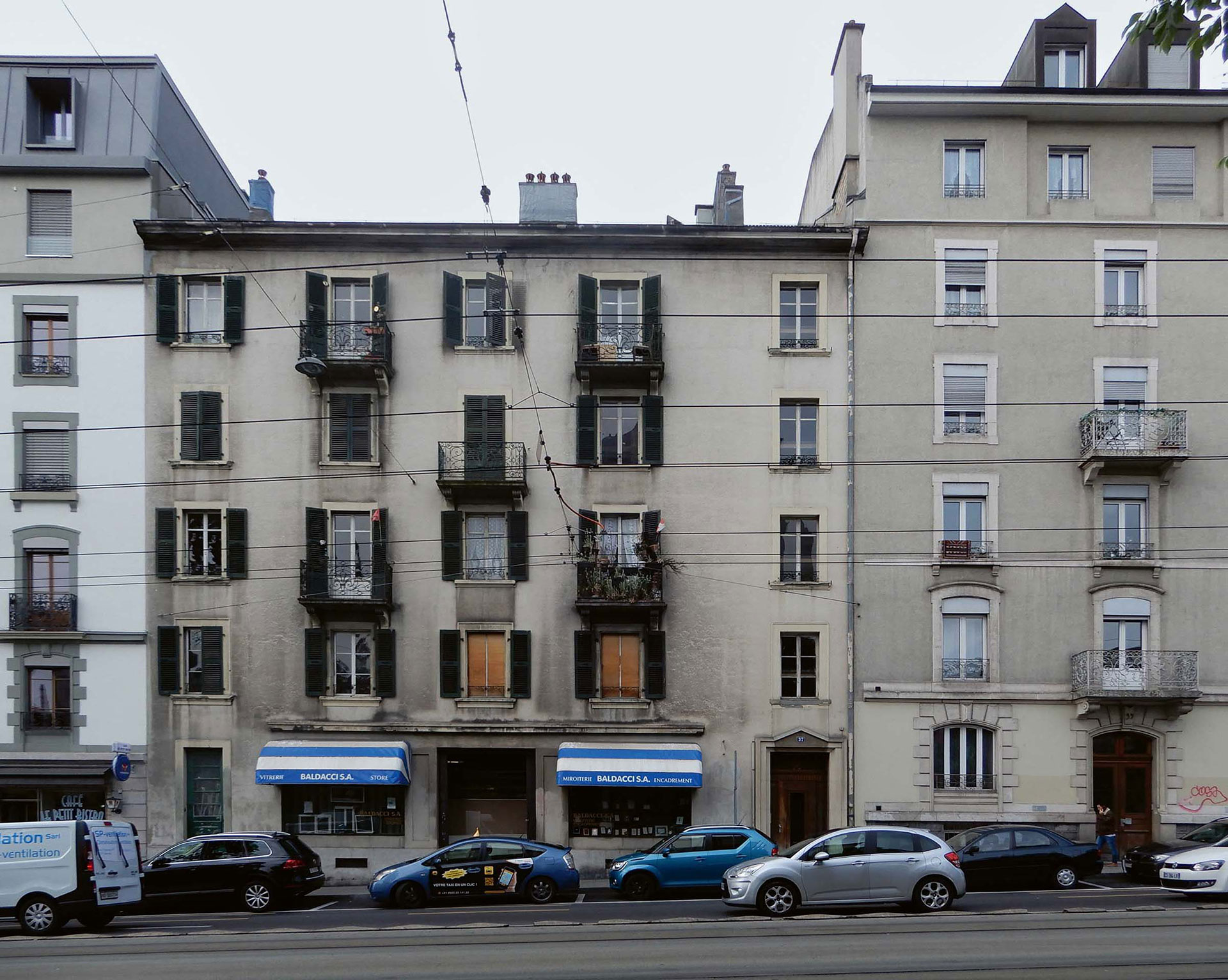 Vue du bâtiment existant avant travaux.