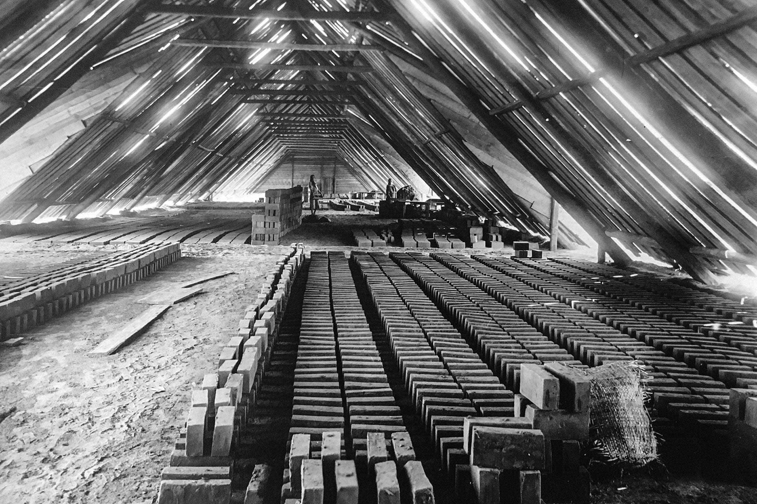 Usine de tracteurs de Stalingrad, Russie/ex-URSS, 1929 Volgograd Tractor Factory Museum.