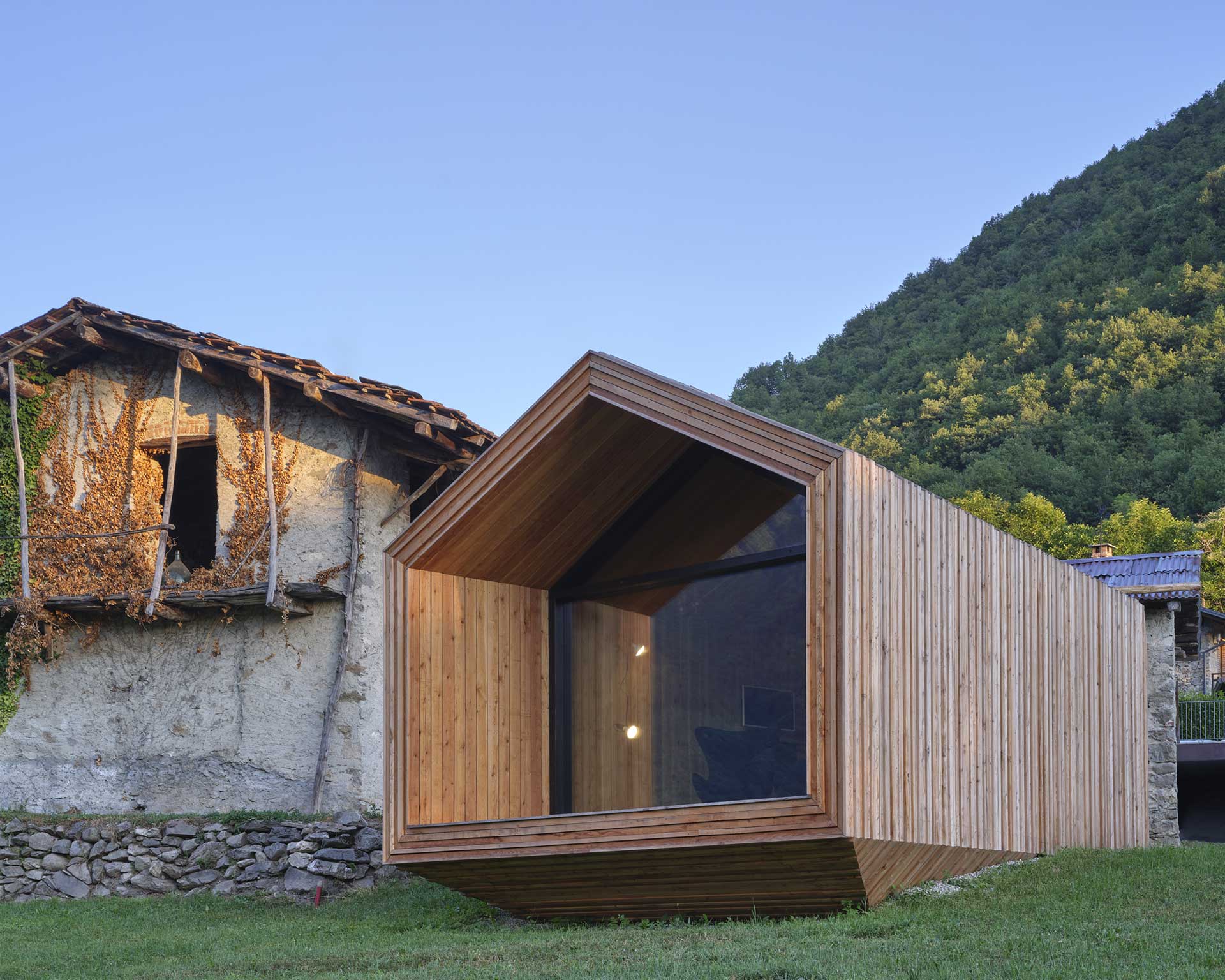 Dario Castellino: B&amp;B Lou Estela a Moiola (Cuneo).