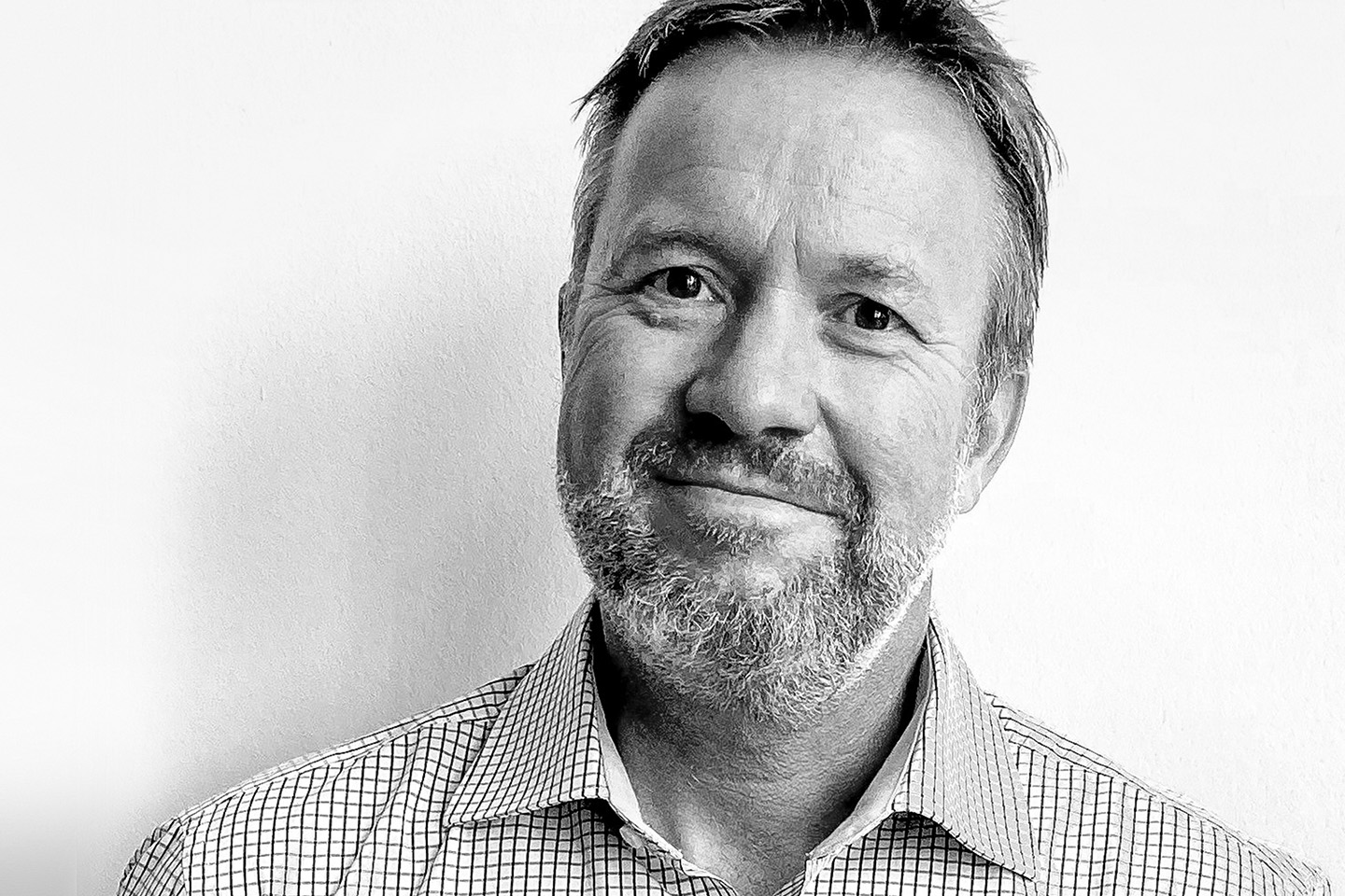 Lionel Rinquet est coprésident de la Coordination romande (CoRo) et vice-président de la section Vaud depuis 2021. Architecte EPFL/SIA, il est actuellement professeur associé en architecture à la Haute école du paysage, d’ingénierie et d’architecture de Genève (HEPIA).