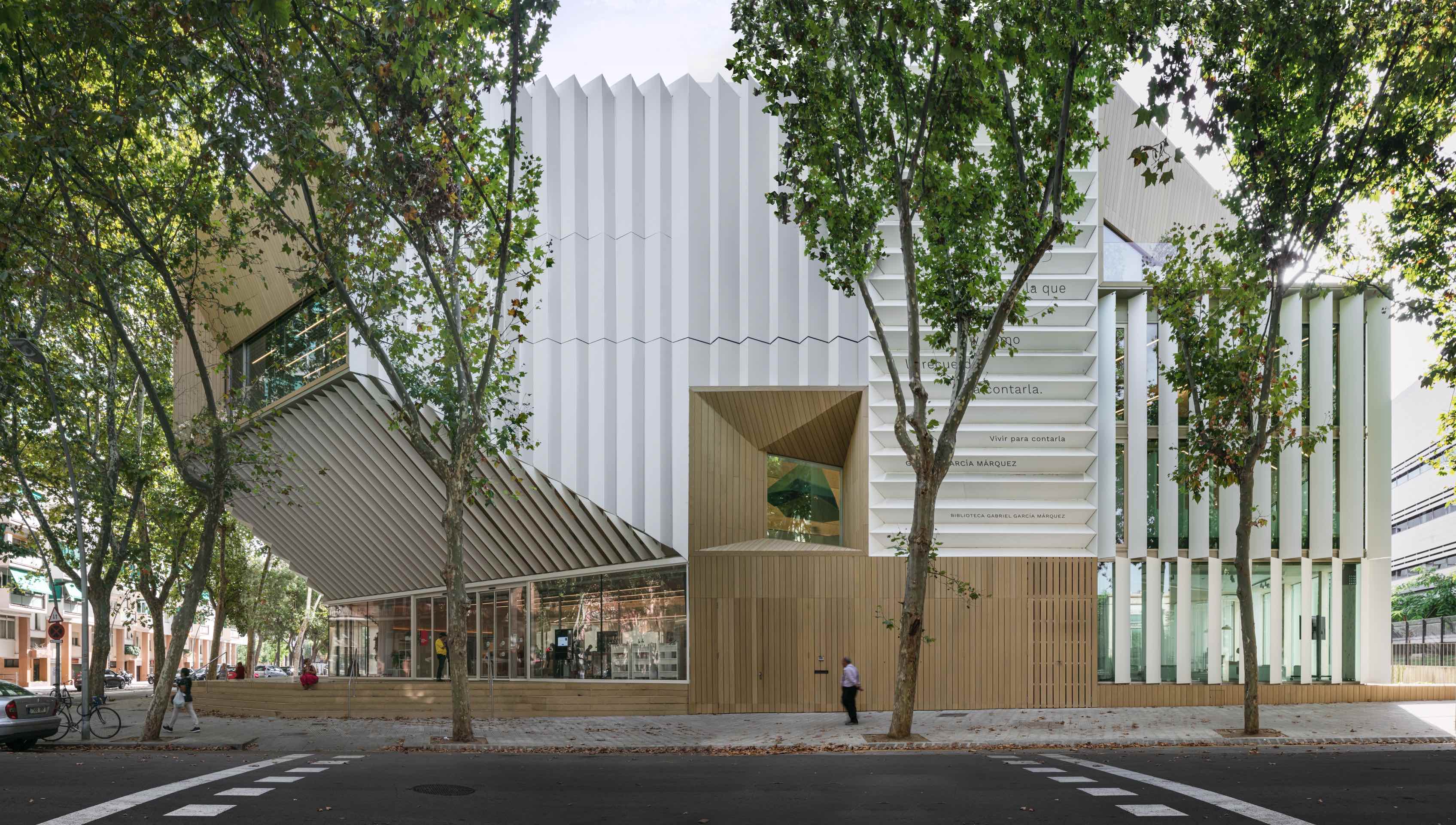 La bibliothèque Gabriel García Márquez à Barcelone (Catalogne, ES) par SUMA arquitectura (Madrid, Espagne)