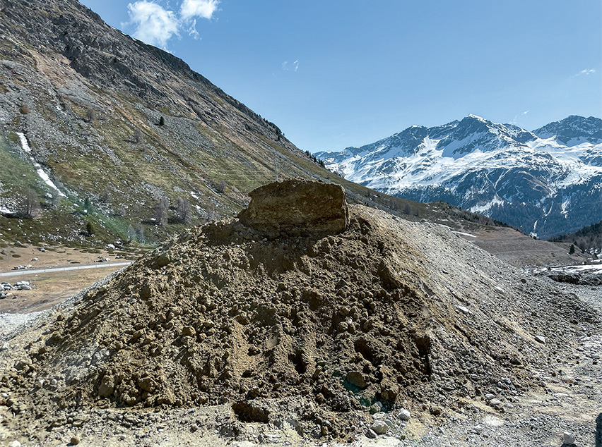 Lehmag-terre-bras-construction-6.jpg