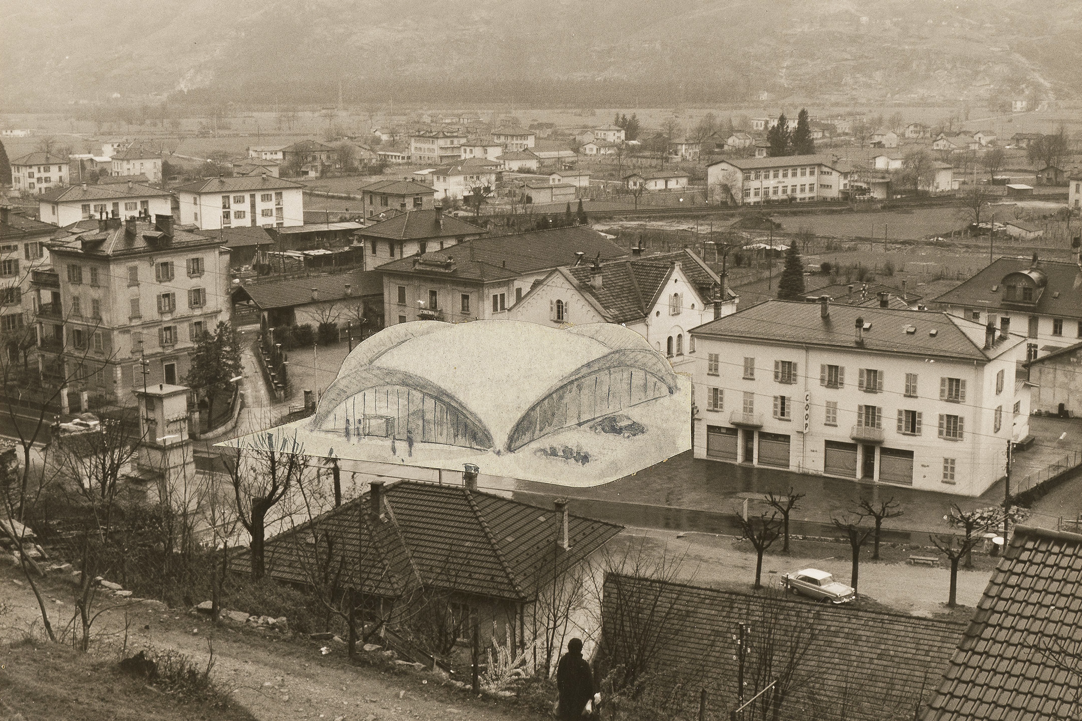 Fotomontaggio del Centro Coop di Biasca nel contesto urbano del paese