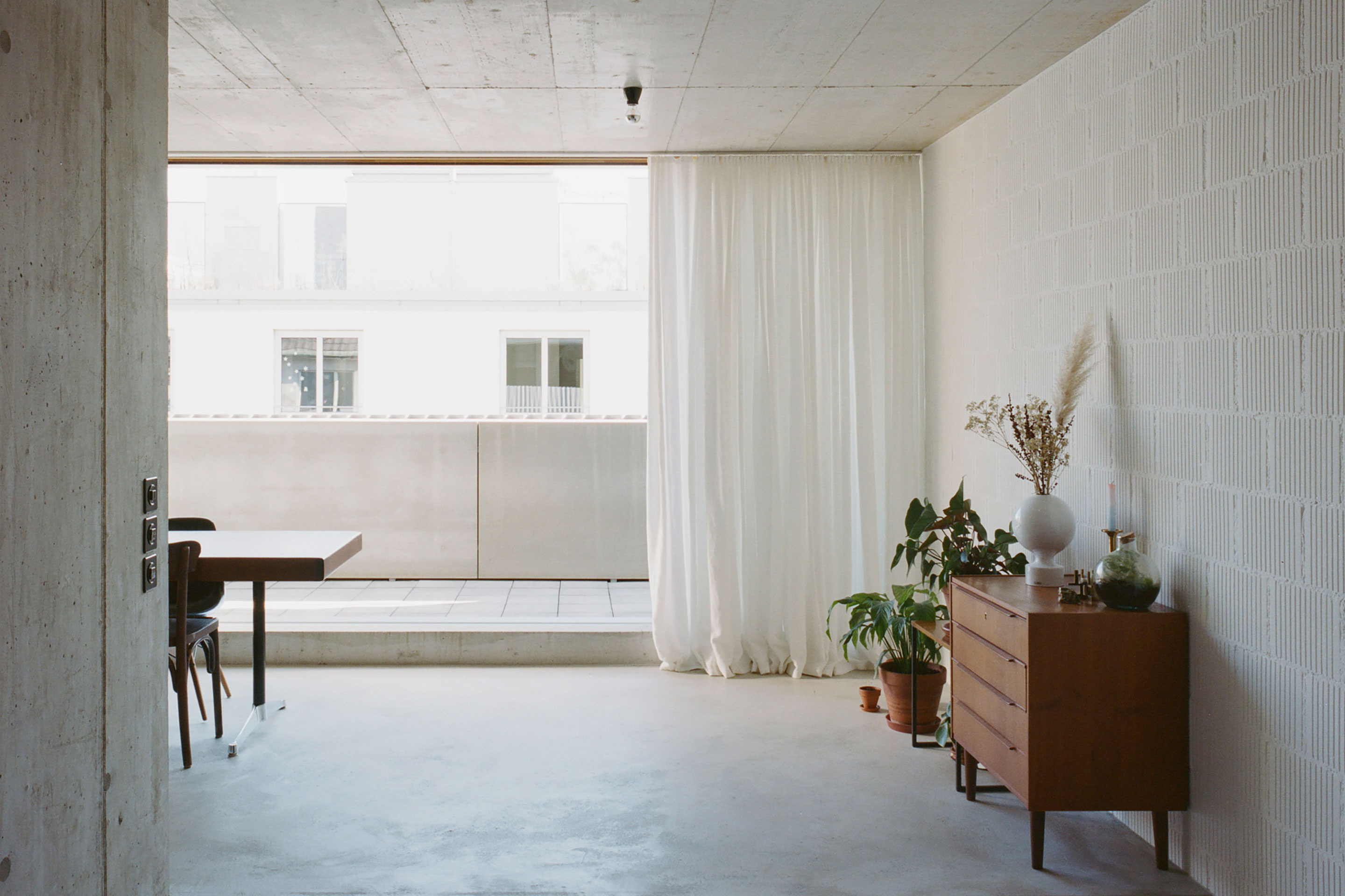 wohnhaus-blaesi-basel-wohnraum