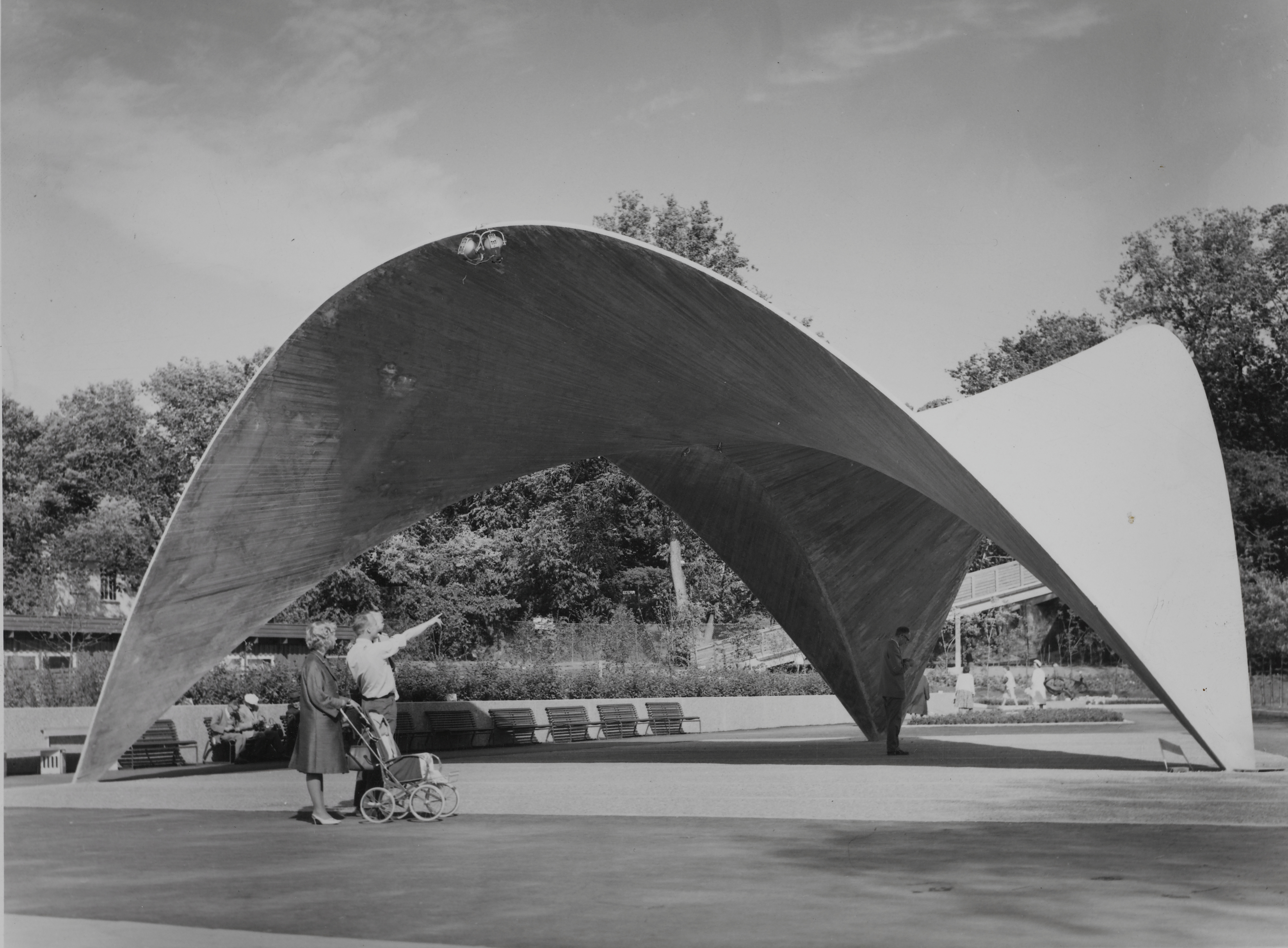 Félix Candela, Coque en béton du jardin botanique d'Oslo, Norvège, 1962 © Félix Candela architectural records and papers, 1950-1984, Avery Architectural &amp; Fine Arts Library, Columbia University