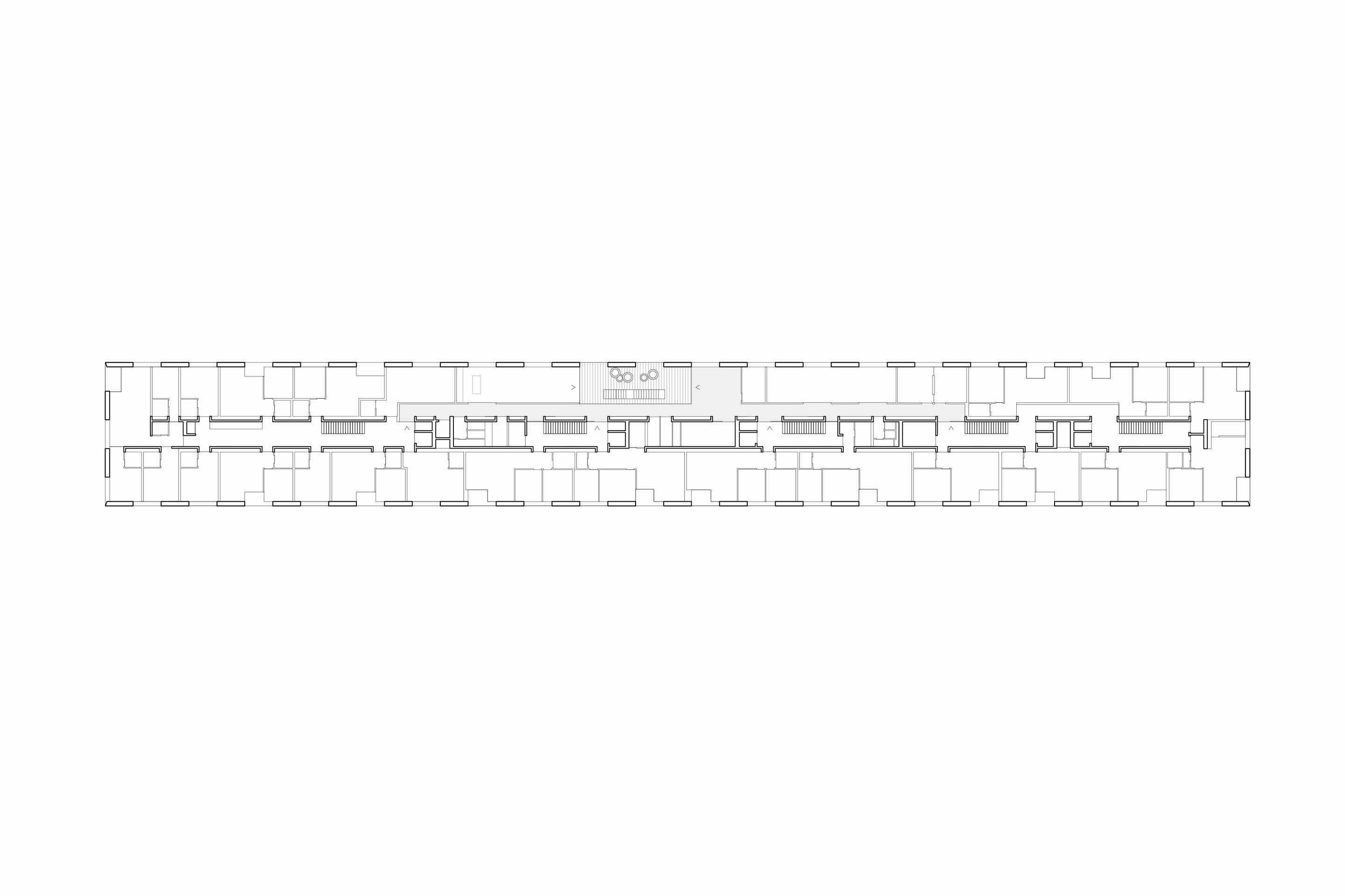 Plan du 7e étage: logements (sud-est), locaux communs et patio (nord-ouest)
