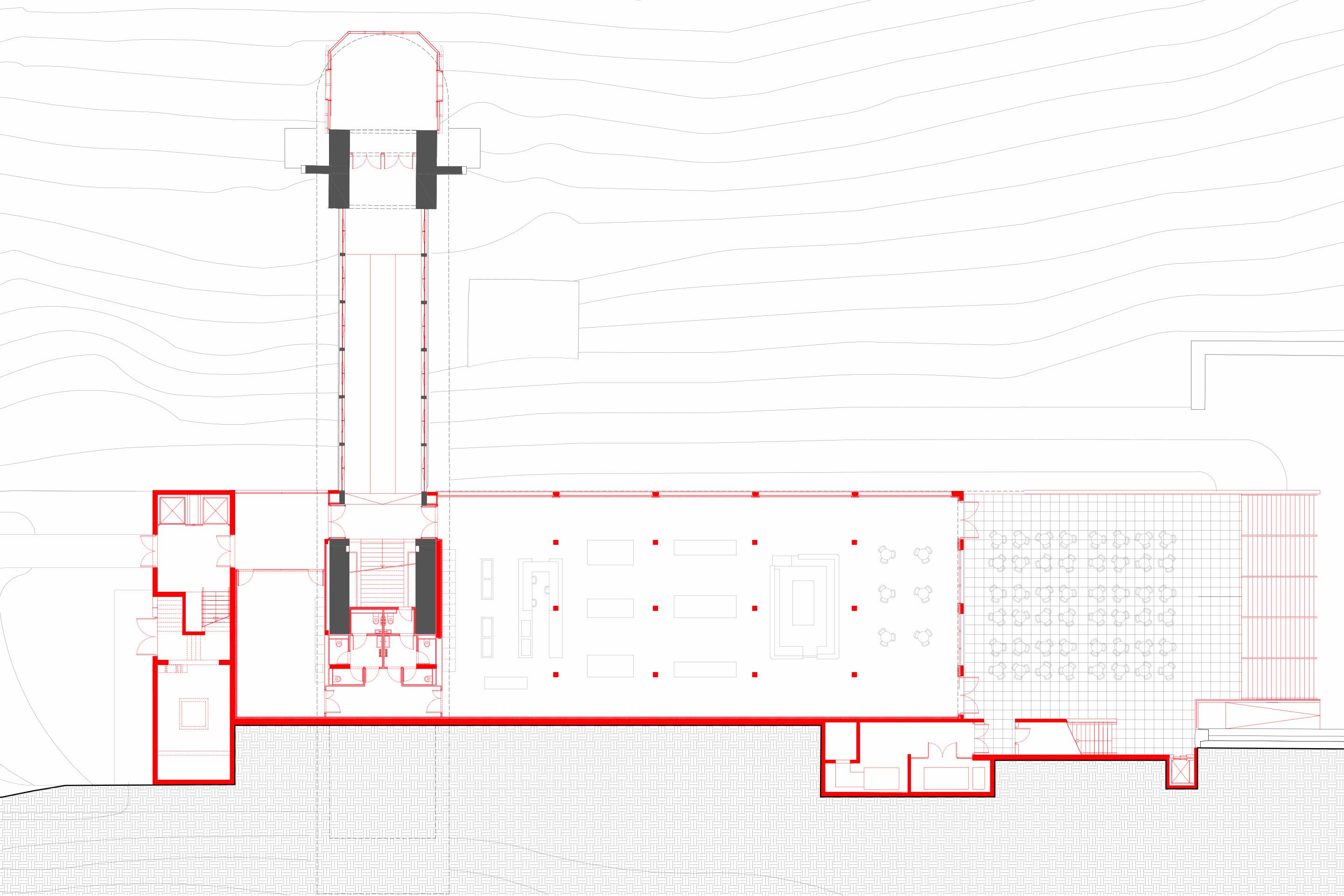 Plan rez-de-jardin. Un escalier situé à l’extrémité de la galerie d’arrivée permet de se rendre dehors sans passer par l’espace qui regroupe boutique, buvette et salle d’exposition.