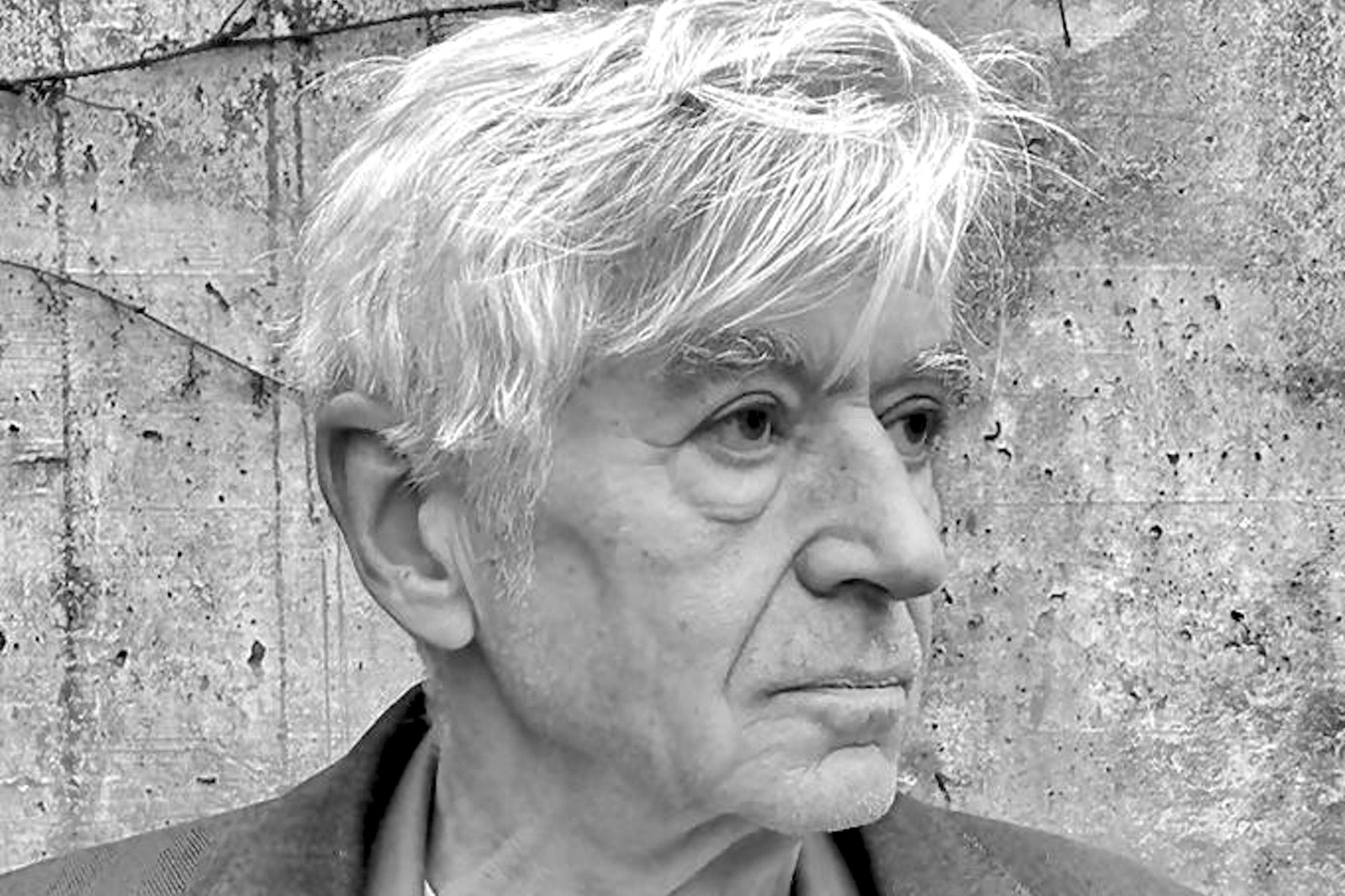 Peter Märkli lebt und arbeitet als Architekt in Zürich, seit 1978 mit eigenem Büro.  Er ist emeritierter Professor für Architektur der ETH Zürich. Die Arbeiten des Studio Märkli umfassen Bauten, Über­bauungspläne, städtebauliche Studien und neue Bauregeln für Glarus Nord.
