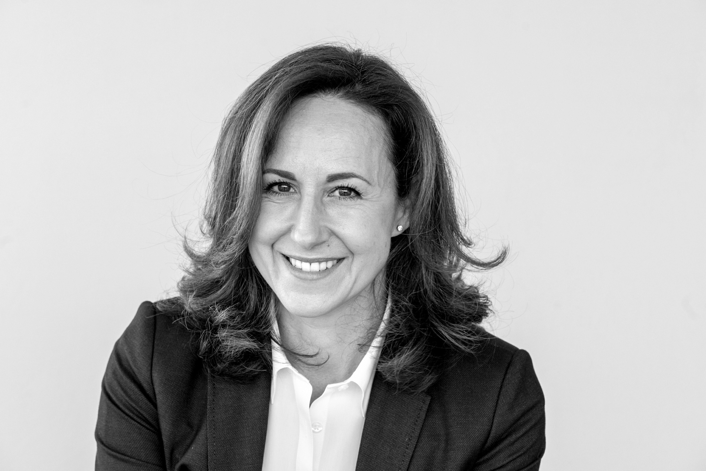 Dr Sara Luzon est responsable du secteur Dévelop­pement et construction de Pensimo Management. Cette entreprise de services et centre de compétences pour l’investissement et la gestion durables de l’immobilier mise sur des procédures concurrentielles sur mesure et contribue à la qualification des professionnels avec l’initiative #NextGen.