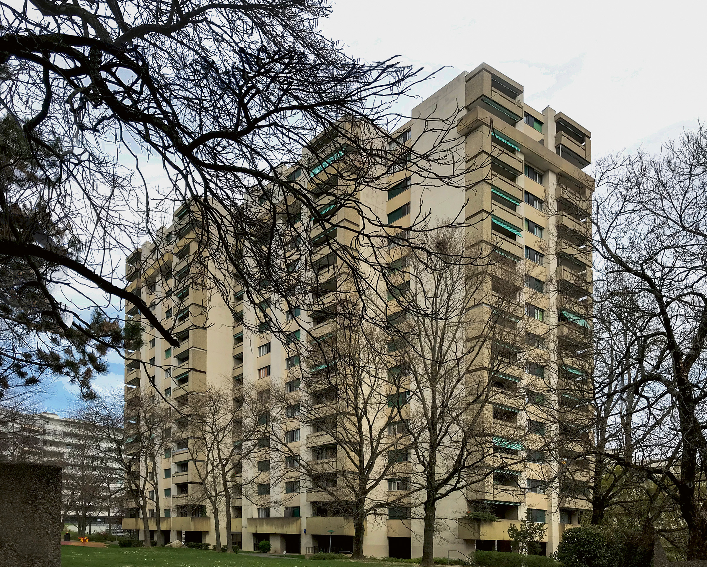 VIEUSSEUX-Nomos-Immeuble avant 1-SCHG.jpg