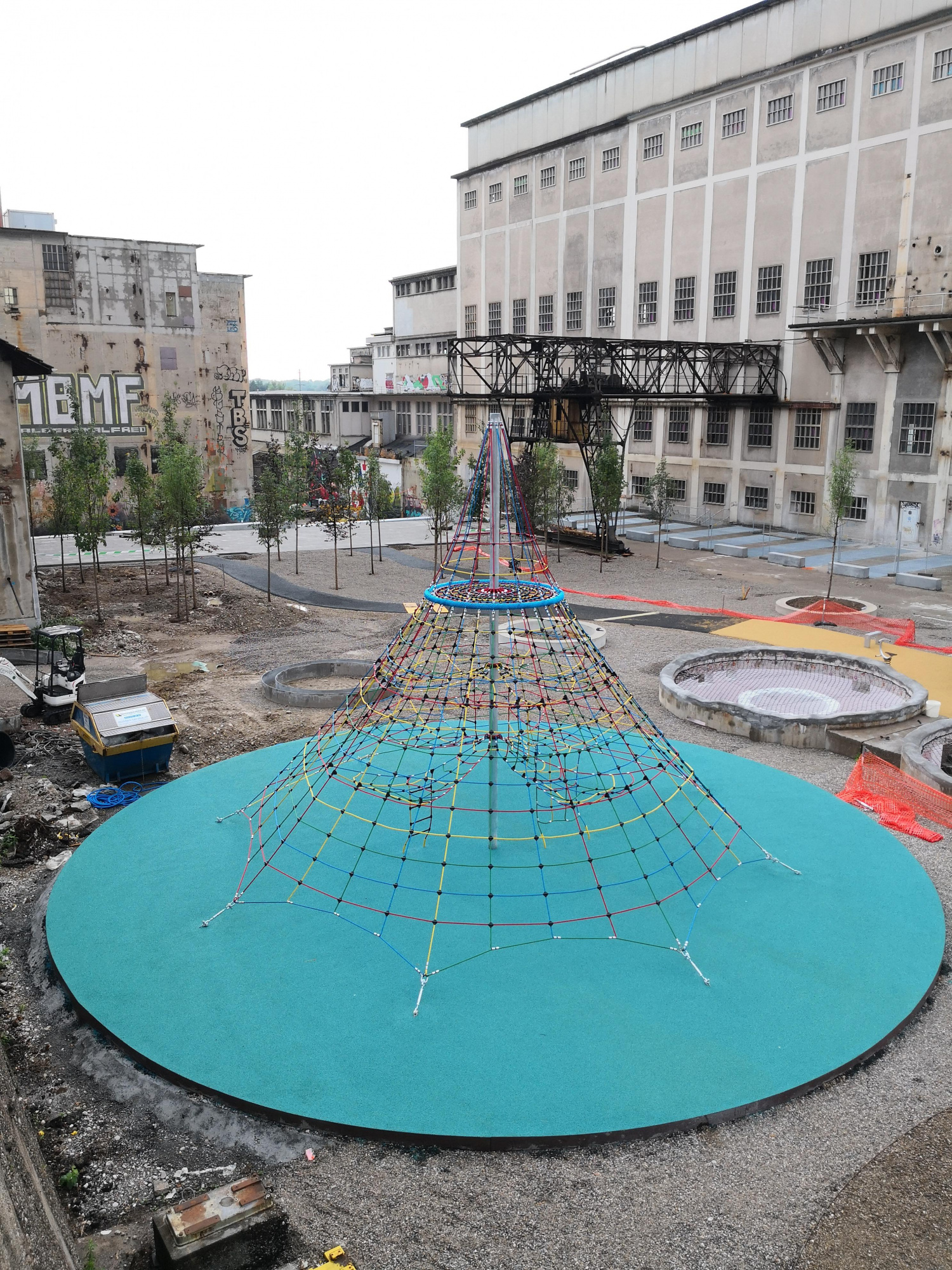Playground-entretien-Lukas-Knoblauch-Attisholz_Spielplatz_nachher