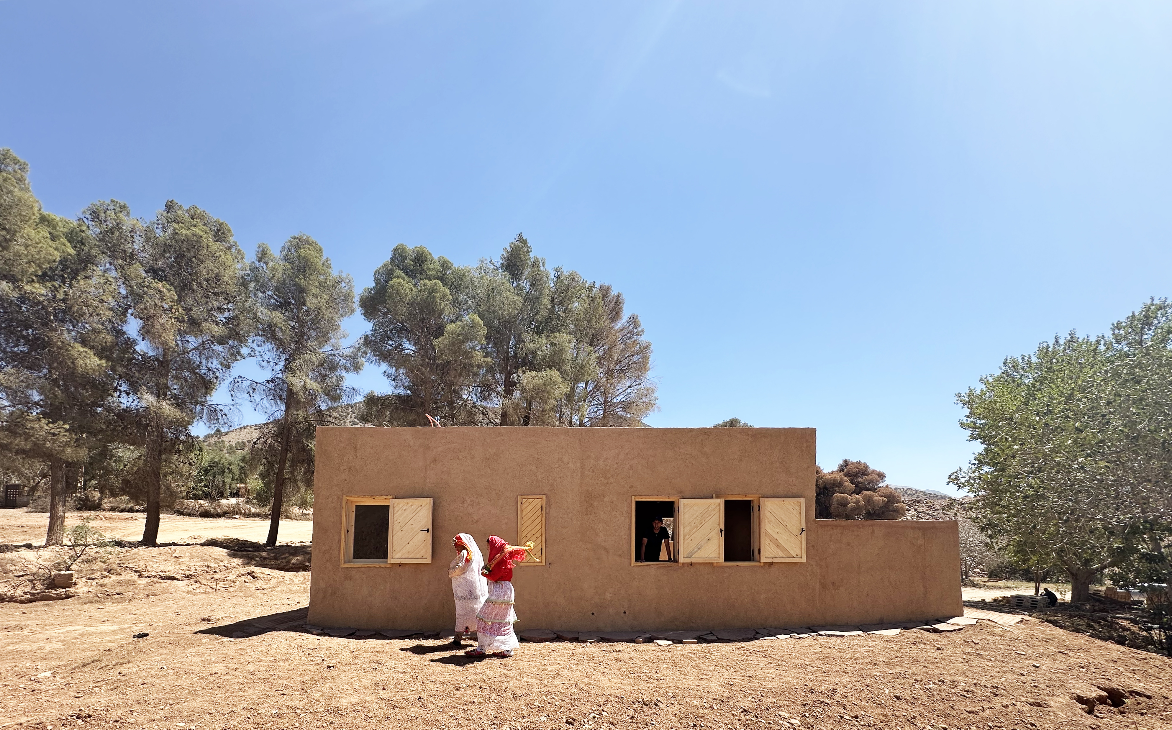 Aziza-Chaouni-06-Back-facade.jpg