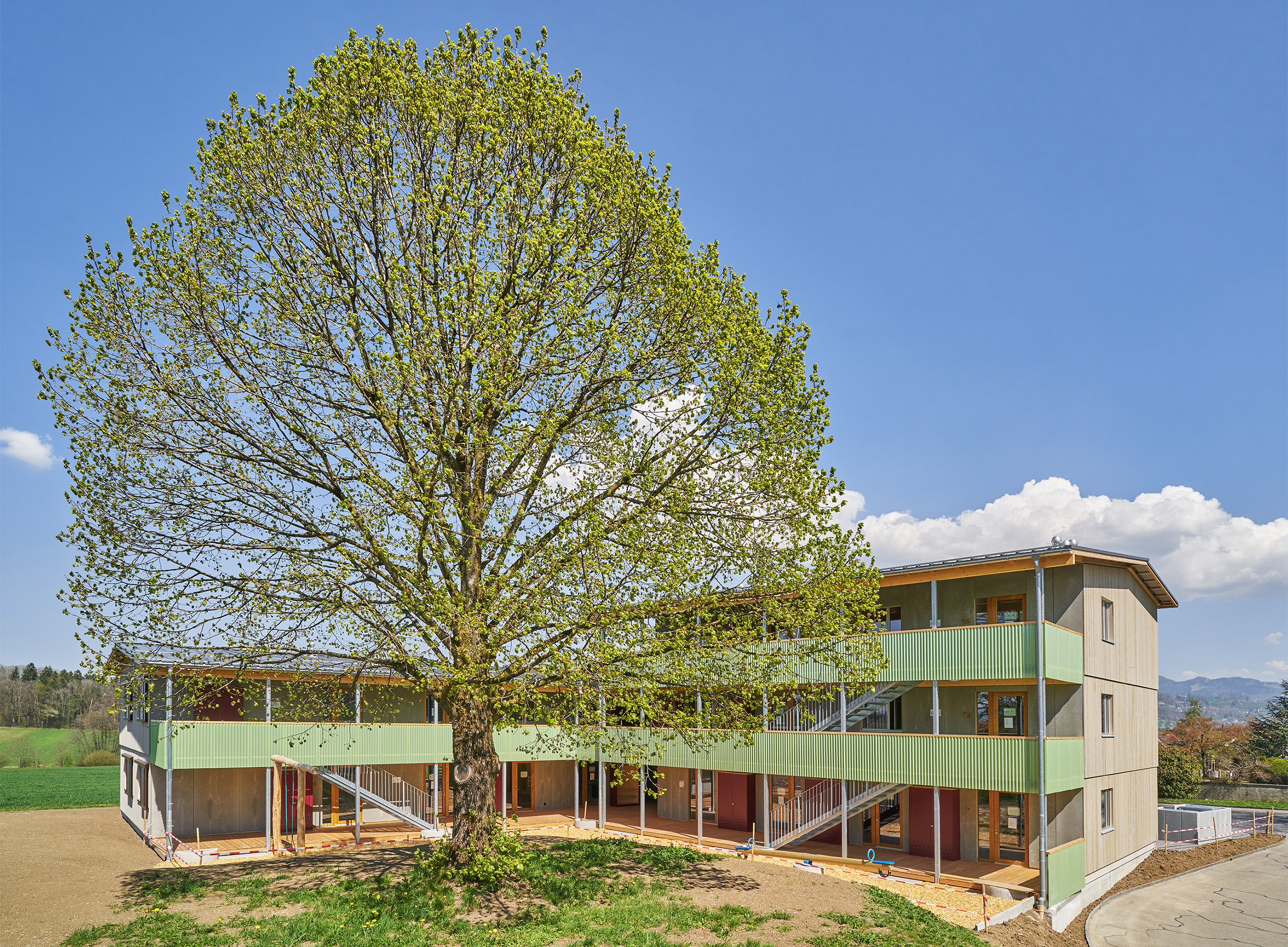 porch-weave-relation-einfaches-wohnen-view-tree