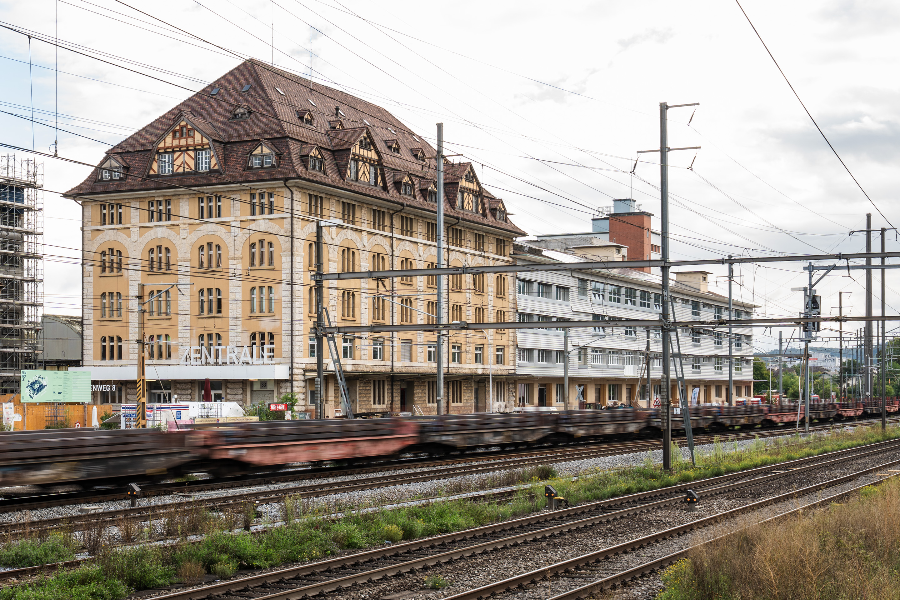 stereo-architekten-gewerberiegel-pratteln--halmeskobel