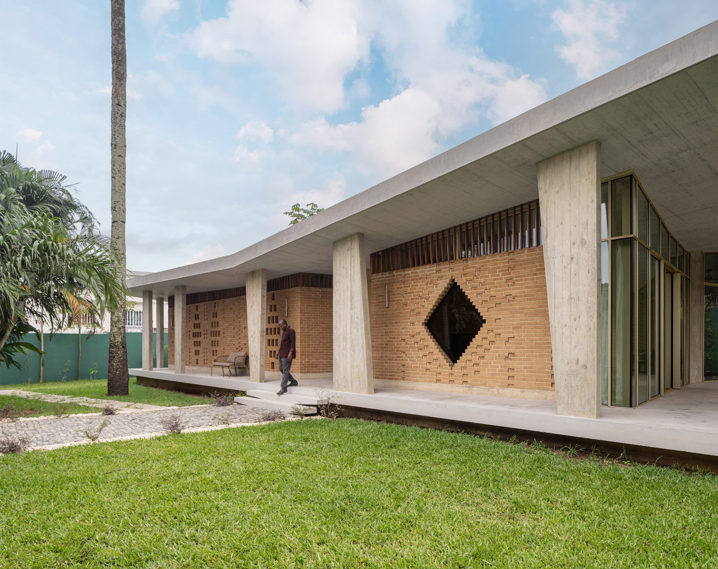 Abidjan-résidence-localarchitecture-ambassade-suisse-gafsou-12.jpg
