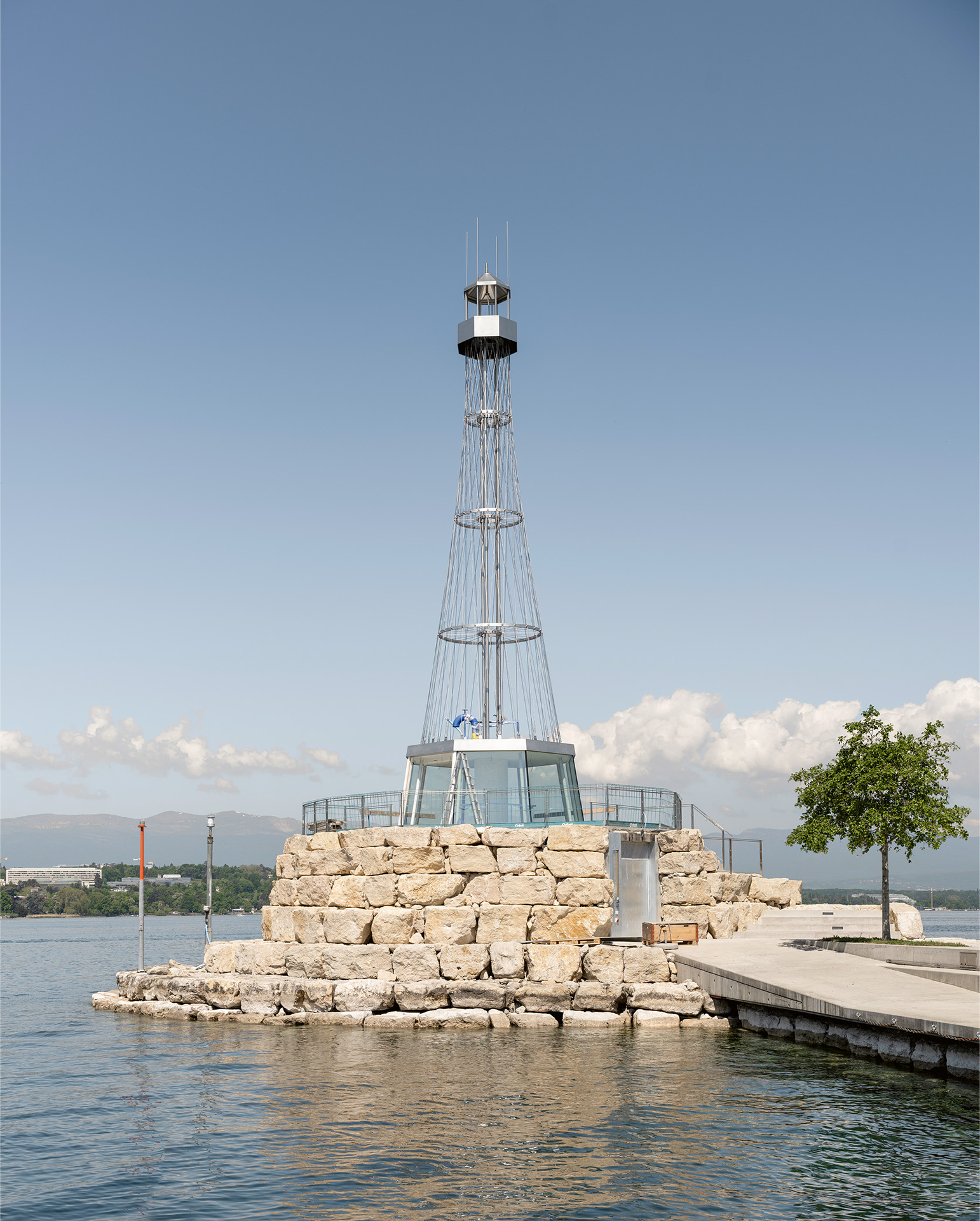 REAL-Phare-Bureau-Genève-2-Dylan-Perrenoud.jpg