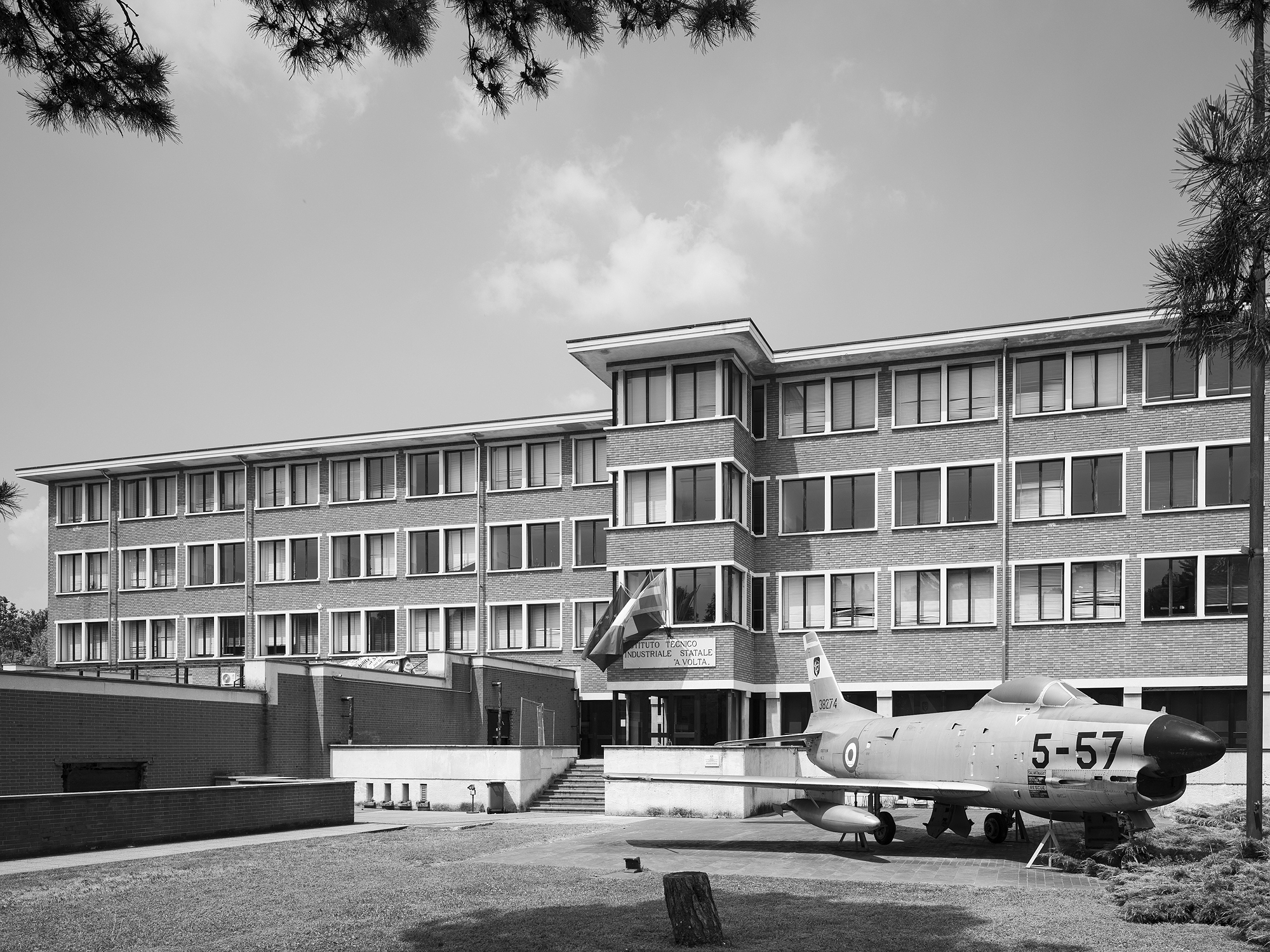gardella-guardare-luogo- istituto-volta1959-1967-marco-introini
