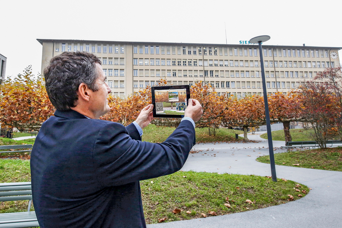 André Wicki blickt am Foyer in die Vergangenheit.