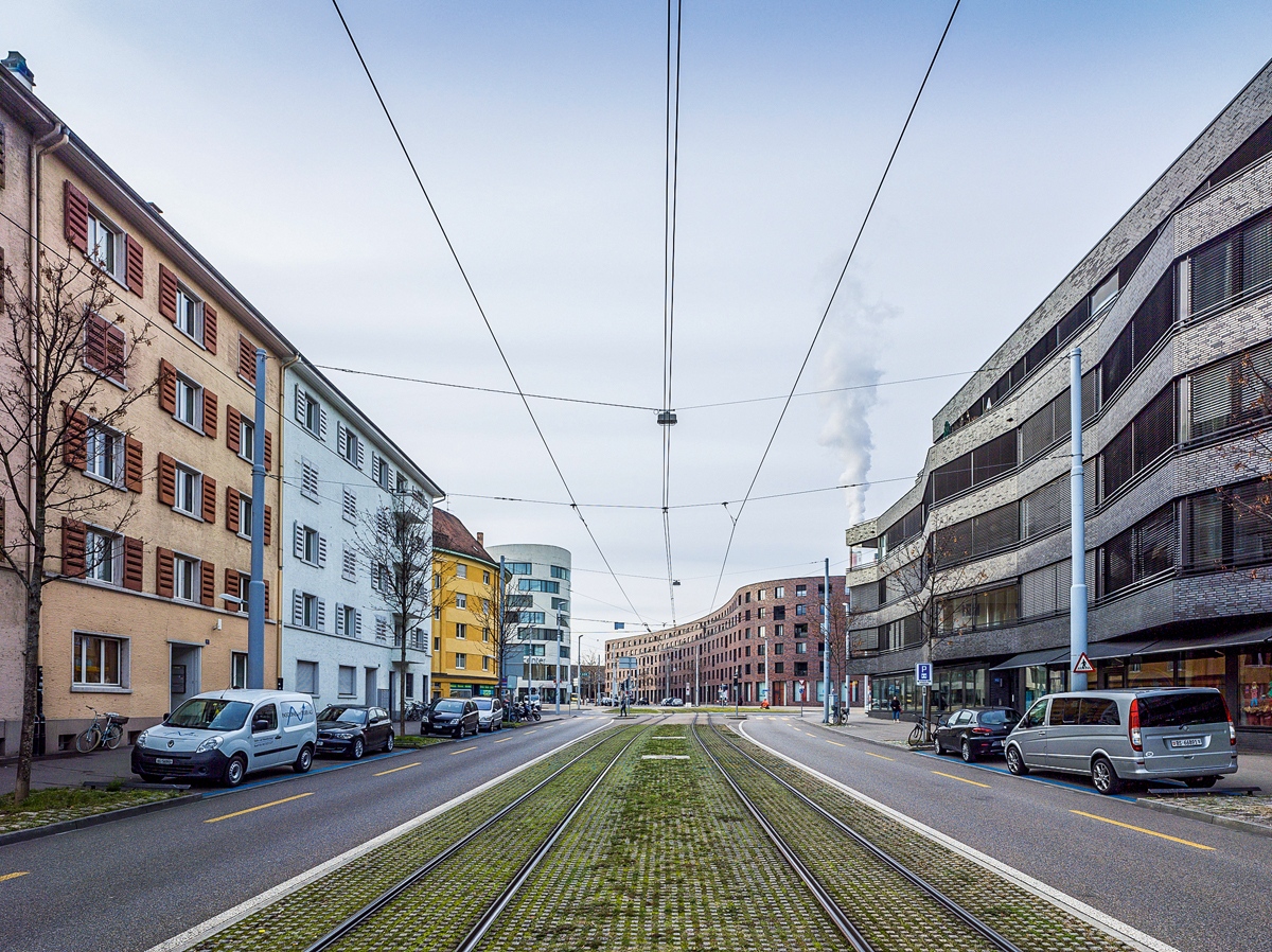 Potenzial für die zukünftige Stadtentwicklung: das Lysbüchel-Areal. In dem Block zwischen Volta- und Elsässerstrasse wird die Stadt weiter um- und ausgebaut. Geplant ist Wohnbebauung in kleinteiligeren Strukturen.