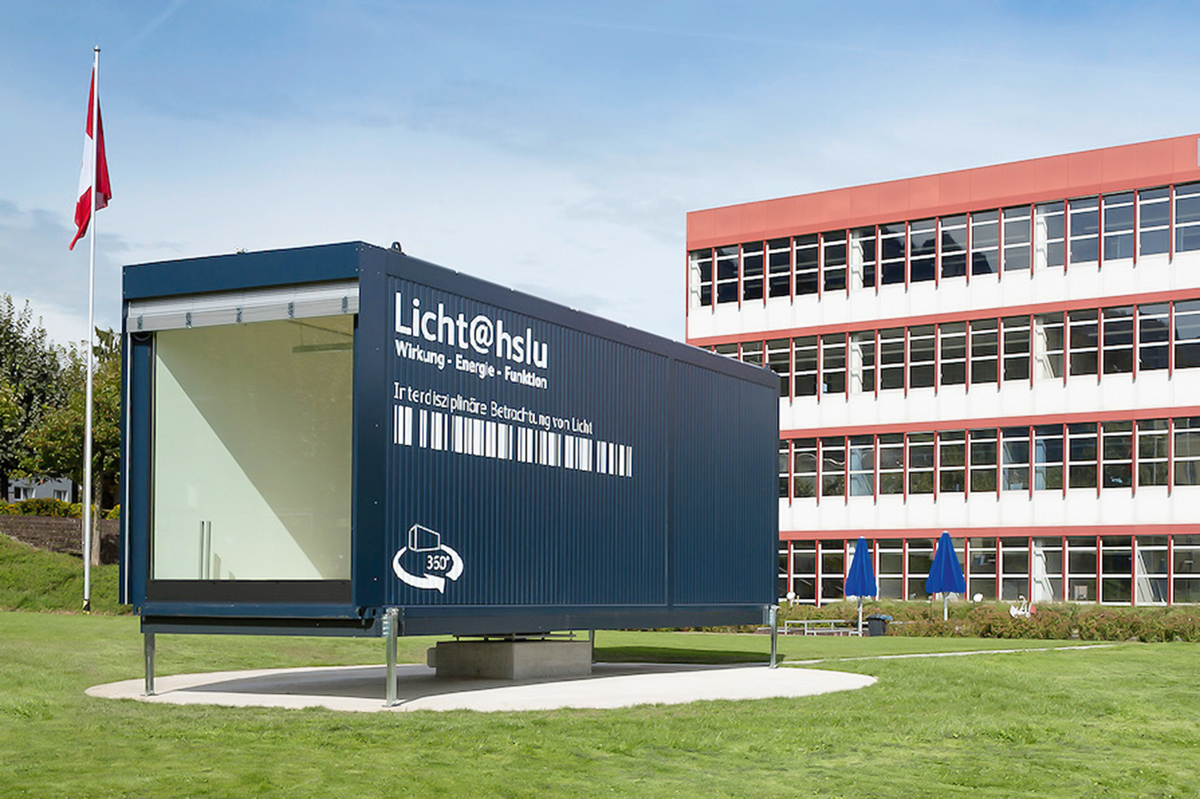 Im Lichtmesscontainer an der Hochschule Luzern können Versuchsreihen zu Tageslicht in Innenräumen vorgenommen werden.