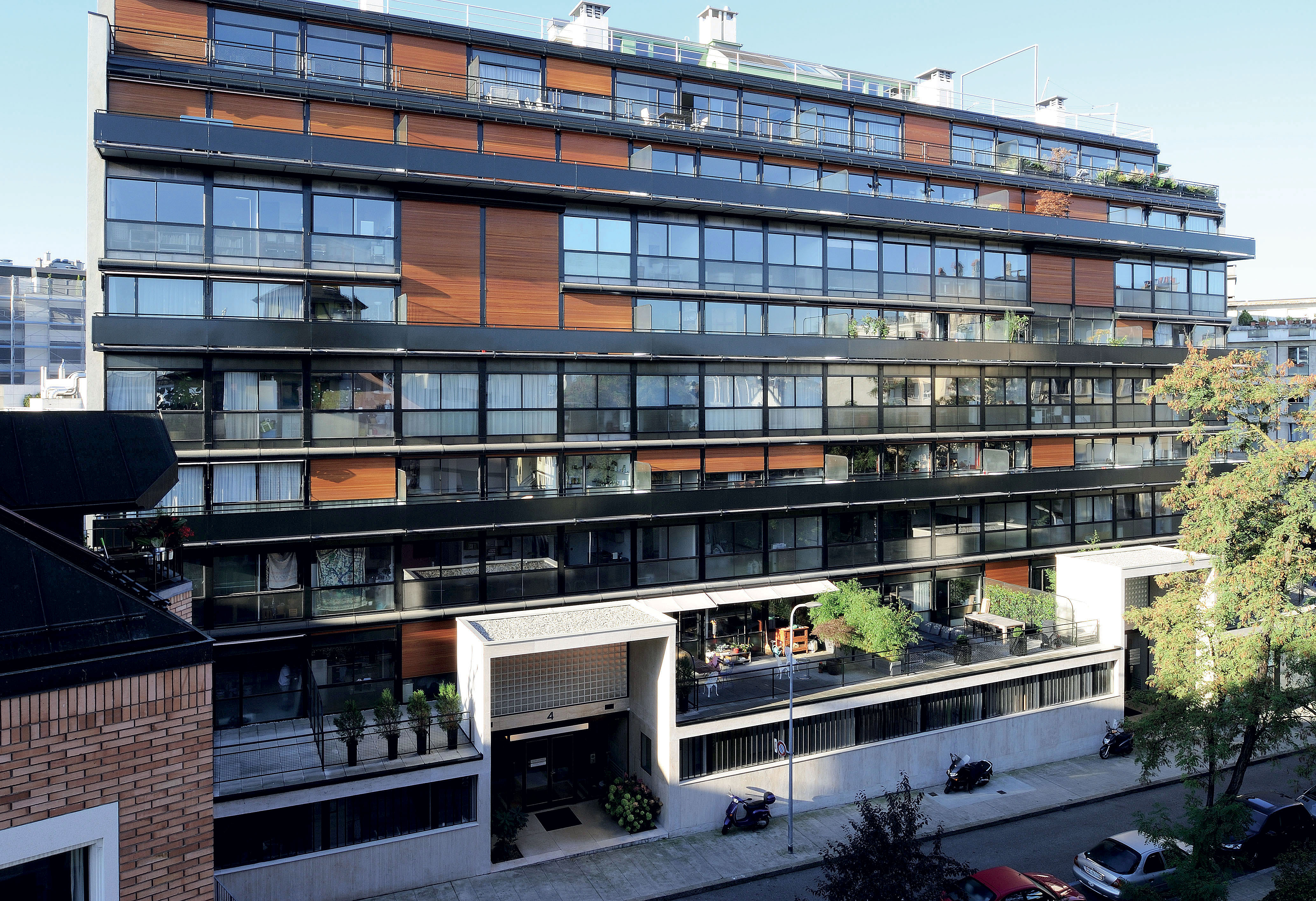 Le Corbusier, Immeuble Clarté, Genève, 1929-1931. La façade nord après les travaux