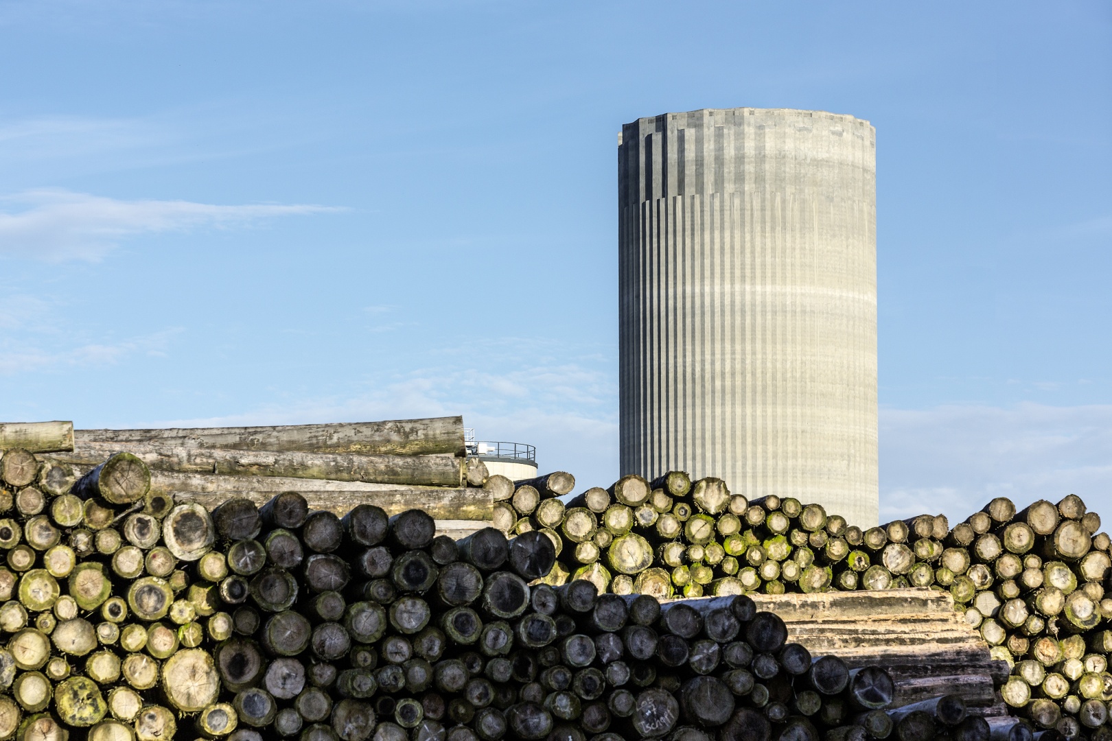 Progetto vincitore della categoria Industria e Artigianato nel 2015. Pelletsilo Tschopp. Deon Architekten, Lucerna