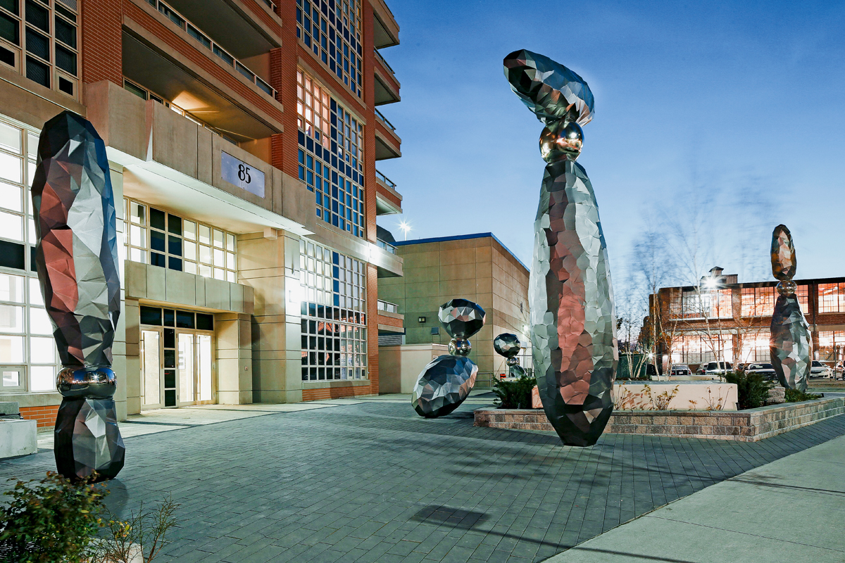 «Guardians of Liberty Village», Toronto. Künstler: Olaf Breuning