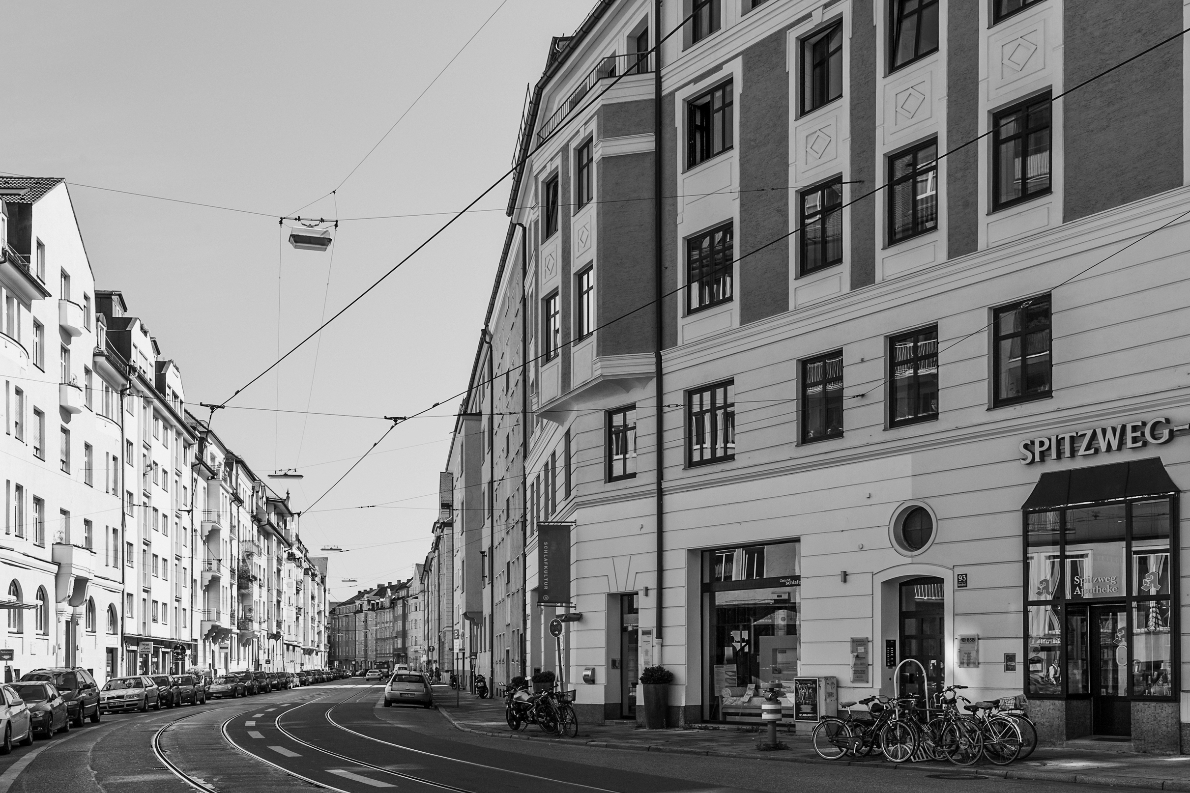 Blick in die Hohenzollernstrasse, heutige Situation.