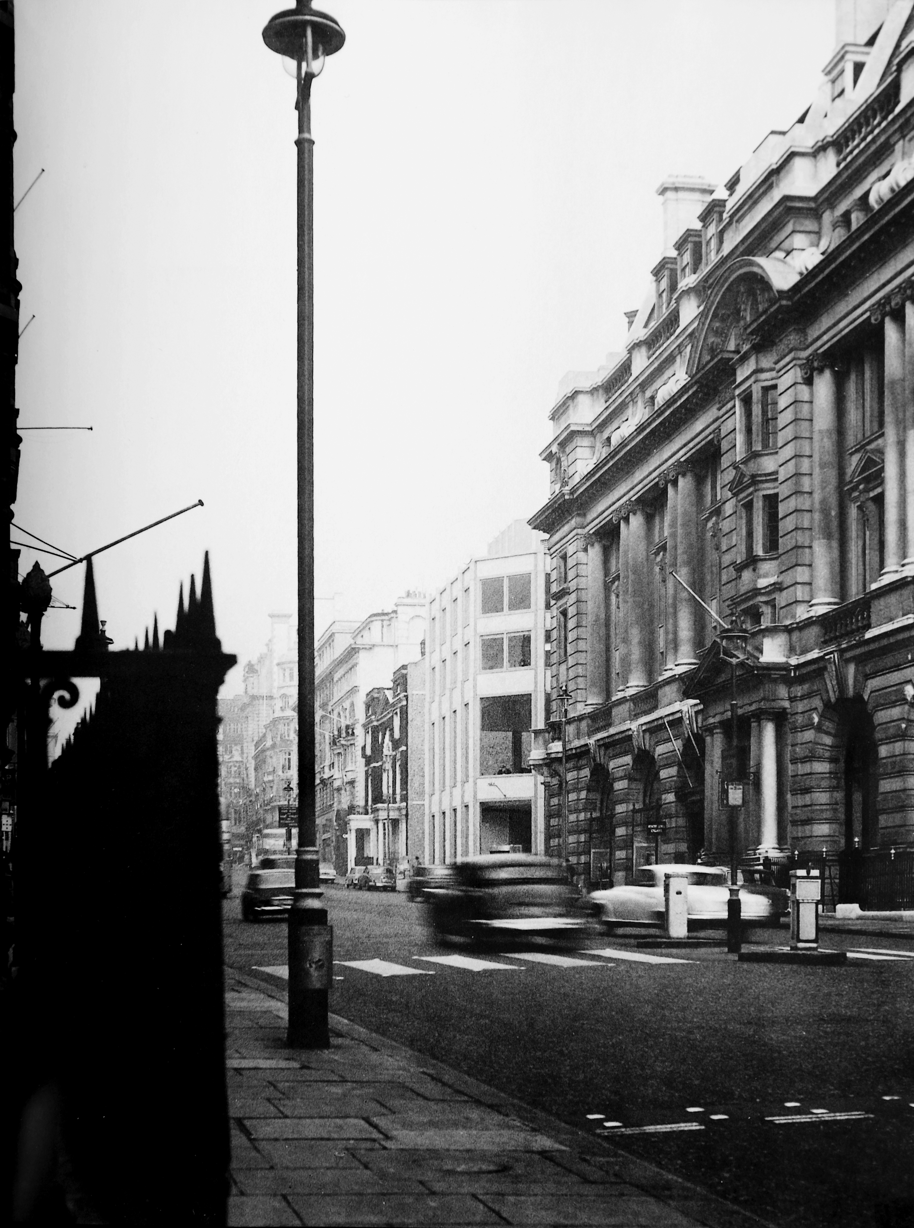 Structuring of Spaces: the Economist draws other, nearby city spaces into a field of reciprocity.11 The Economist Building, London, A. &amp; P. Smithson, 1959–64.
