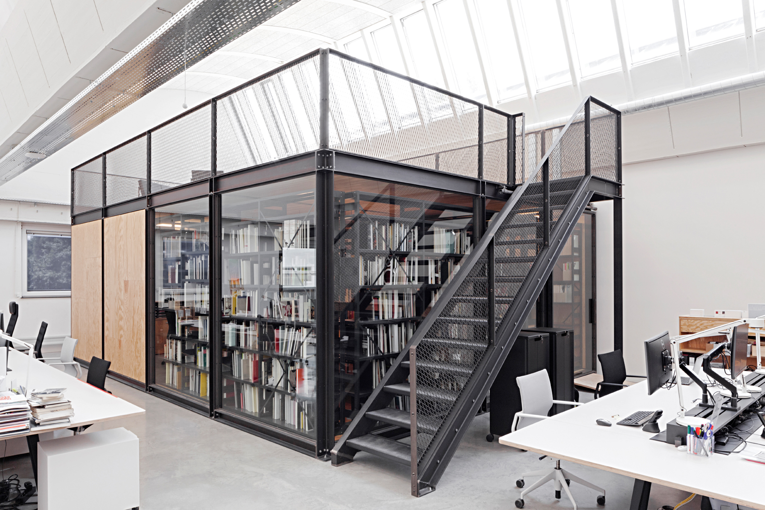 Einblick in das Restaurierungsatelier des Vitra Design Museums.