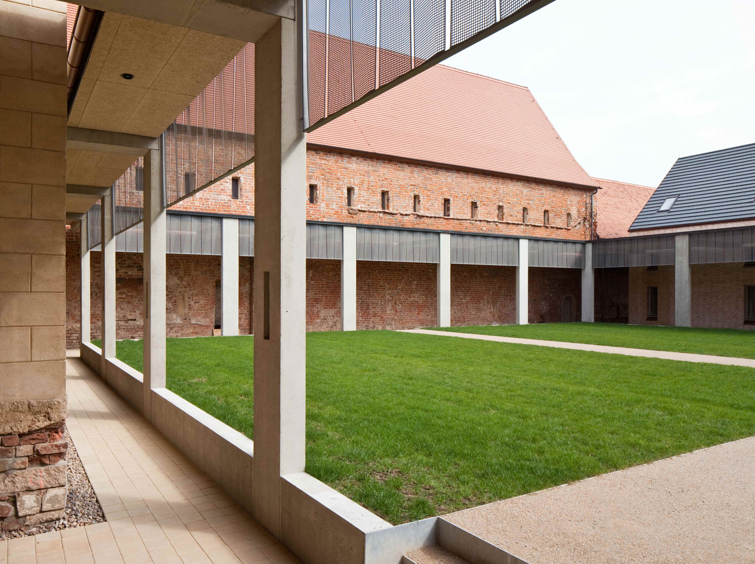 2. Preis bei der Auslobung 2014: Sanierung, Ergänzung und Umnutzung Kloster Marienstern in Mühlberg/Elb; Angelis &amp; Partner, Oldenburg.