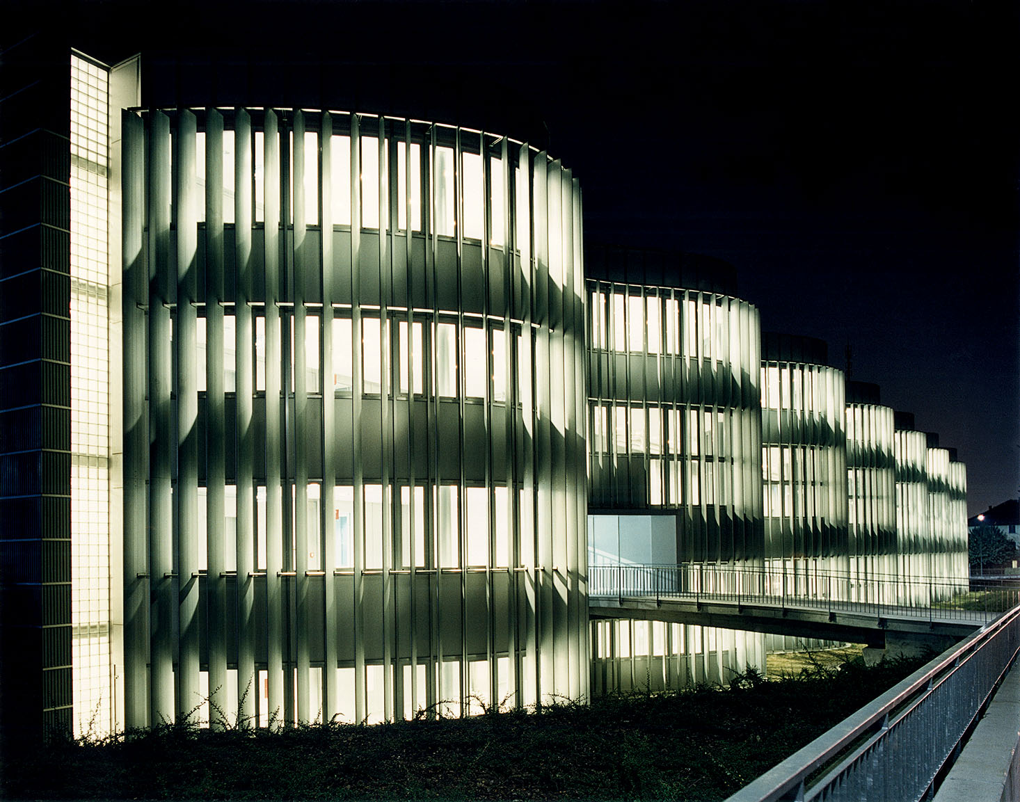 Swisscom Service Center, Giubiasco. Giancarlo Durisch con Durisch+Nolli Architetti.