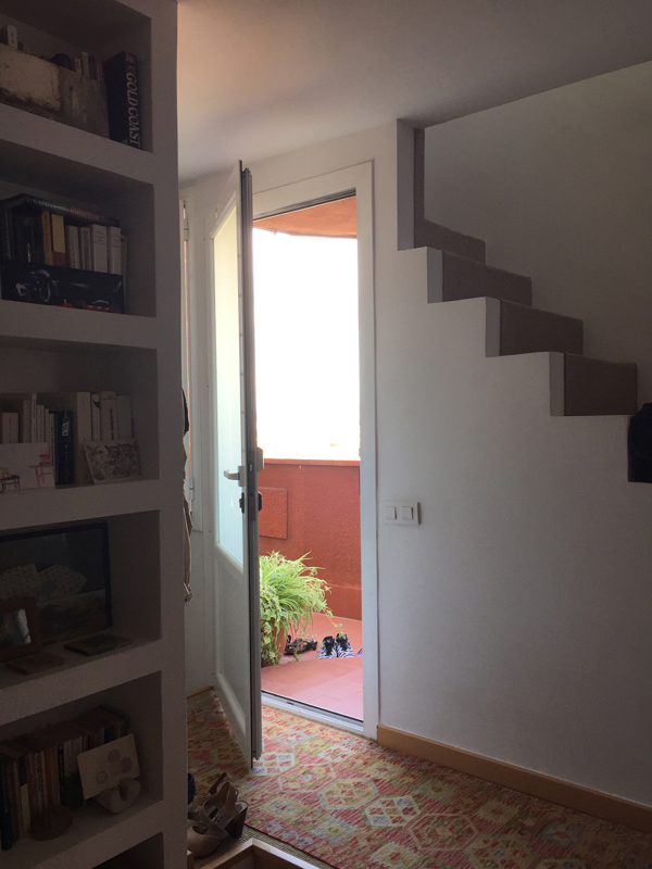 «Walden 7», Barcelona: Über einen Laubengang gelangten wir in die Wohnung, die wir besichtigen konnten.