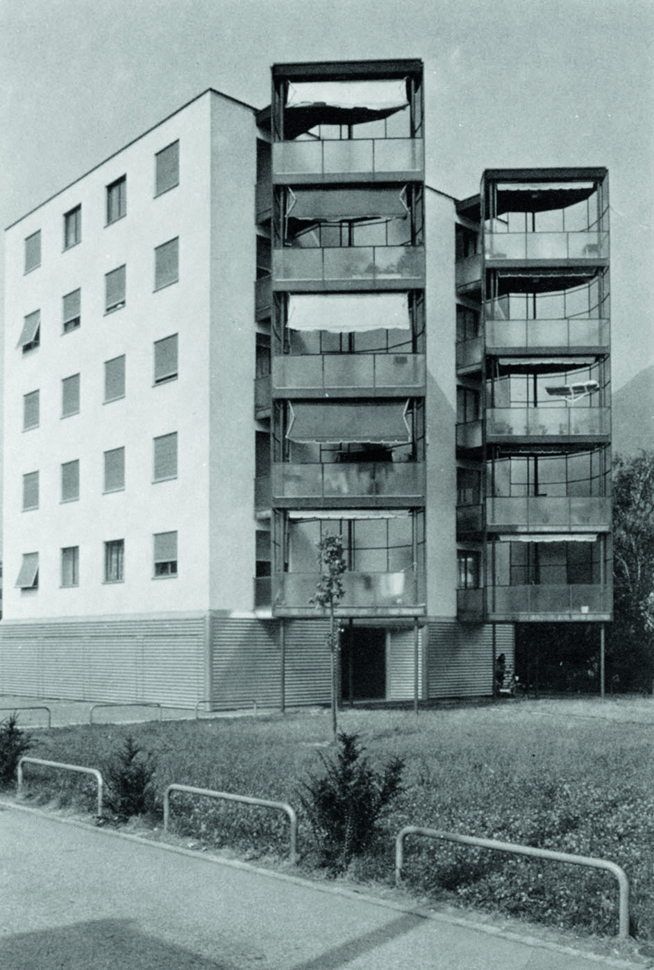 Roberto Bianconi, Edificio Veturia alle Semine, Bellinzona.