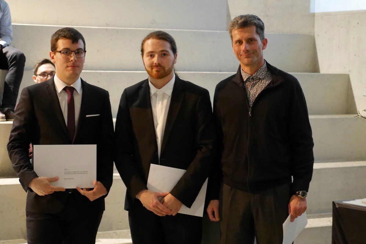 Maxime Rassineux, Eric Bedelec (beide: Haute école d'Ingénierie et de Gestion du Canton de Vaud, Yverdon-les-Bains); Prof. André Oribasi, Chef du département Environnement construit et Géoinformation heia-vd
