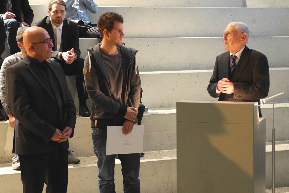 Prof. Dr. Imad Lifa, Fabian Capararo, Prof. Dr. Anton Steurer.