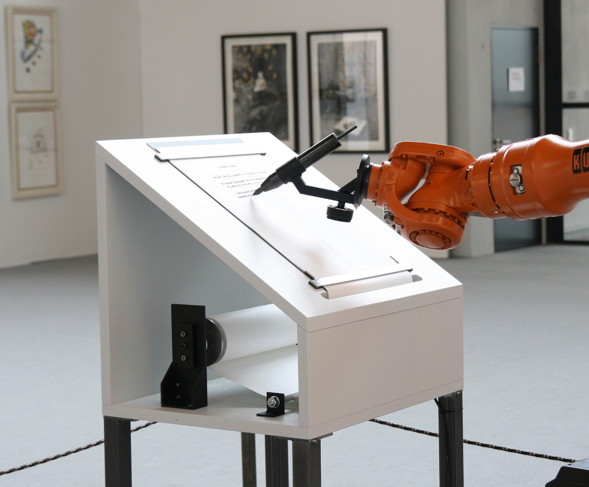 Künstliche Intelligenz dringt in die zutiefst menschlichen Bereiche des Denkens und Philosophierens ein. Robotlab (ZKM), «Manifest», 2008,