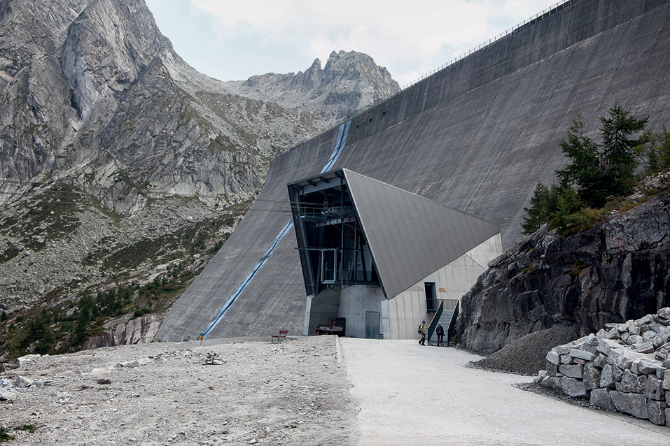La nuova stazione della funivia dell'Albigna, realizzata dallo studio d'architettura Alder Clavuot Nunzi.