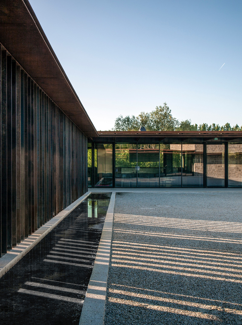 Kunstzentrum «La Cuisine Art Center», 2014 Nègrepelisse, Frankreich