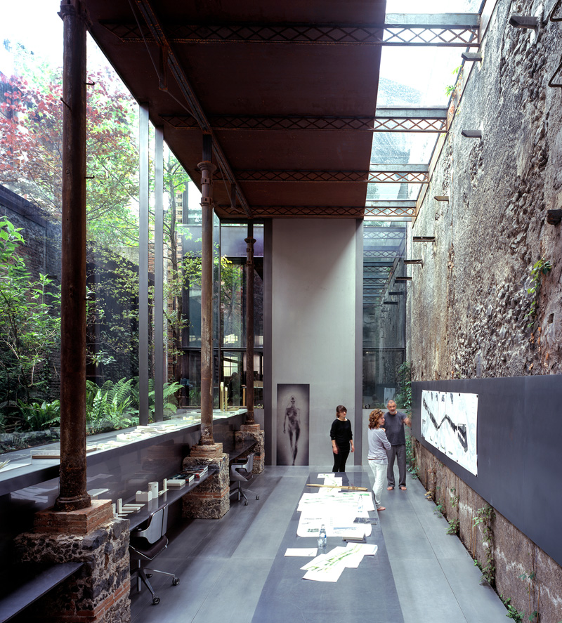 Das Büro der RCR Arquitectes: «Barberí Laboratory» 2008 Olot, Girona, Spanien
