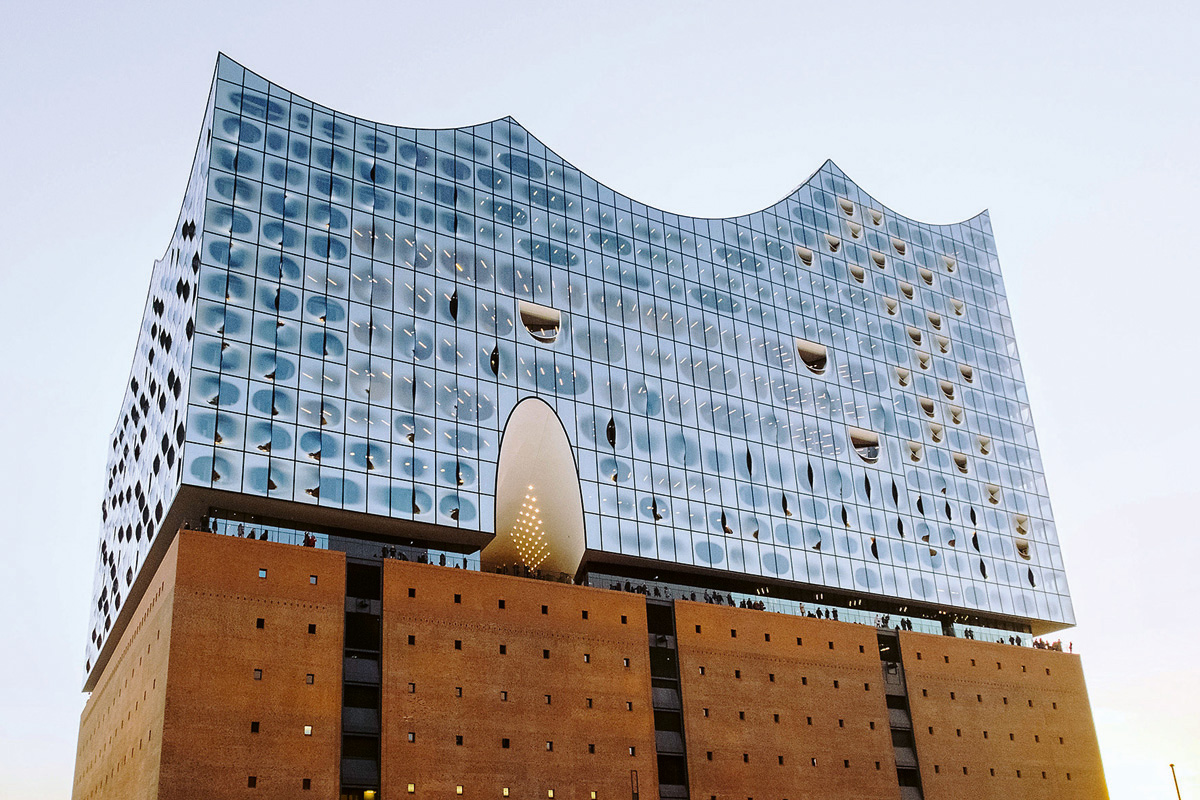 Die Elbphilharmonie, das jüngst eröffnete Hamburger Wahrzeichen, wurde durch digital gestützte Prozesse erstellt.